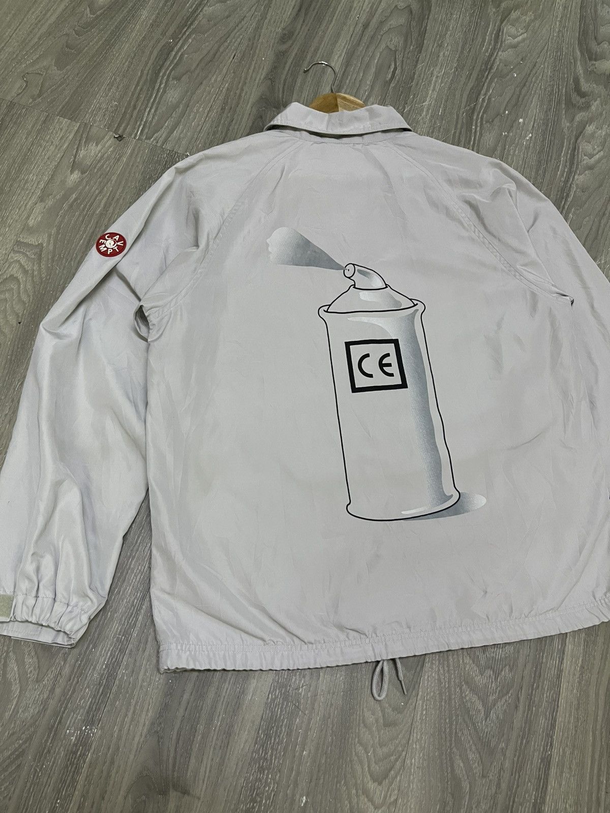 Cav Empt 🔥🔥CAV EMPT🔥🔥Ubik Spray Can Coach Jacket Size US M / EU 48-50 / 2 - 14 Thumbnail
