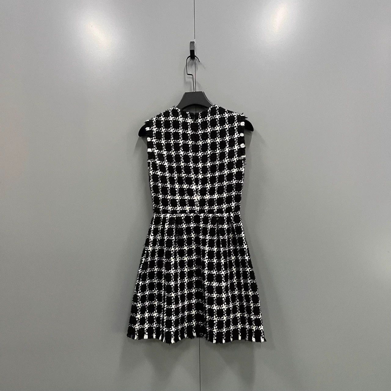 Valentino Valentino Tartan Check Sleeveless A-line Dress 38 New Tags Size S / US 4 / IT 40 - 3 Thumbnail