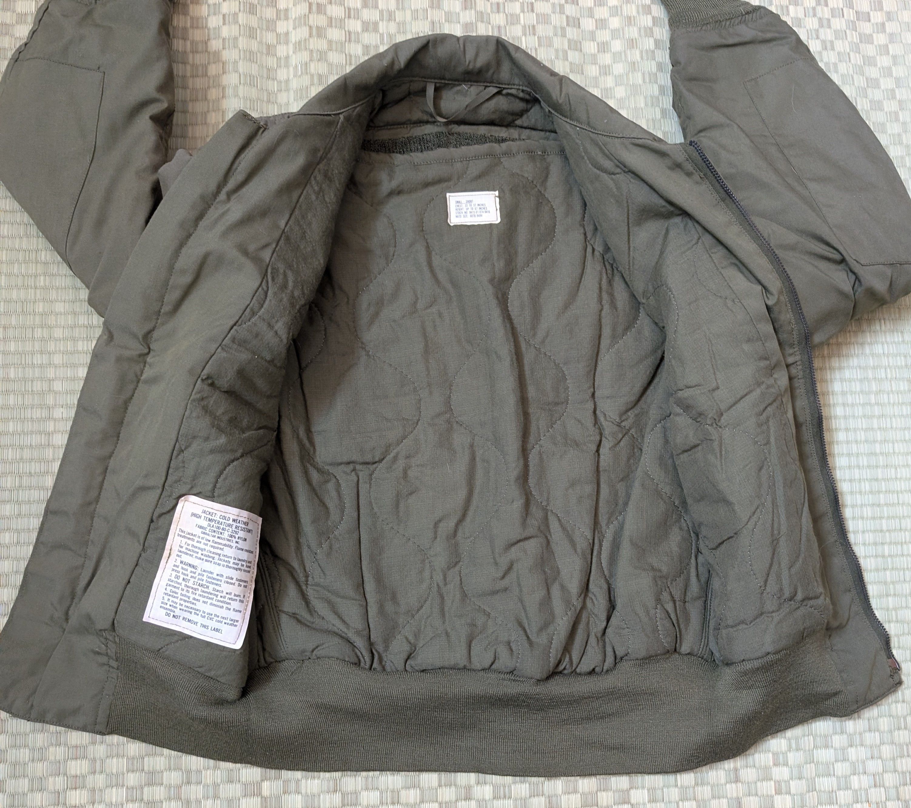 Other Army Cold Weather Temp. Resistant Tanker Jacket Small Short Size US S / EU 44-46 / 1 - 3 Thumbnail