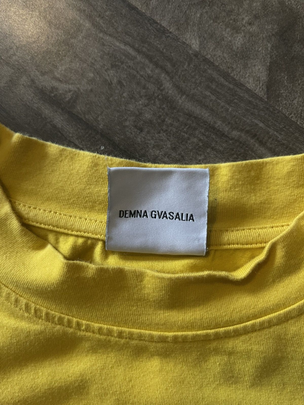 Vetements Vetements DHL Short Sleeve Runway Tshirt Size US M / EU 48-50 / 2 - 5 Thumbnail