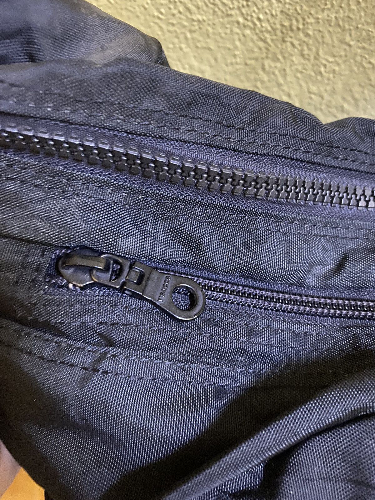 Y's × Yohji Yamamoto Y’saccs multi pocket shoulder 💼 Size ONE SIZE - 9 Thumbnail