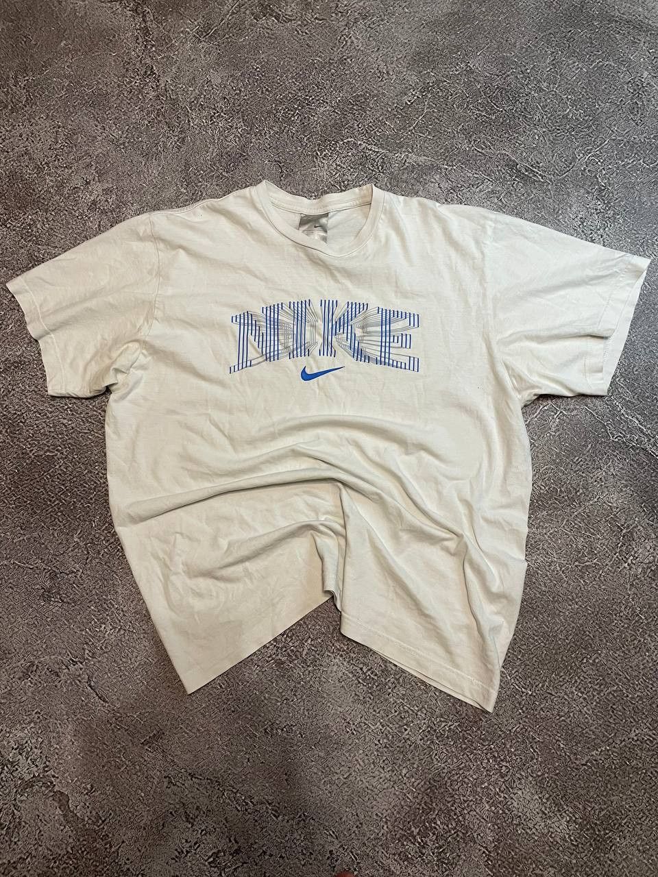 Nike Vintage Nike T-shirt with big logo Size US XL / EU 56 / 4 - 1 Thumbnail