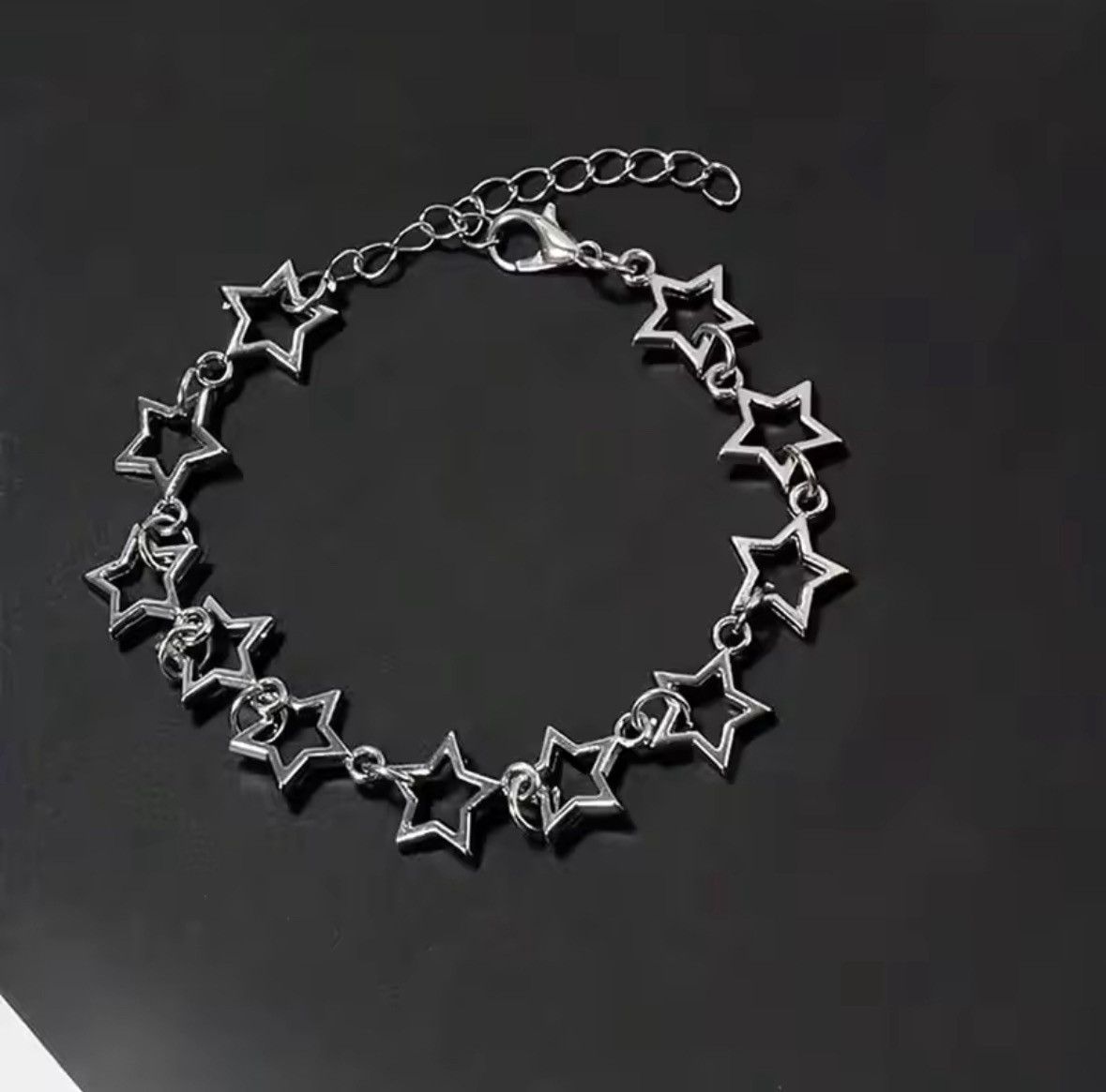 Jewelry Stars Bracelet Grunge Stars Link Bracelet Anime Size ONE SIZE - 1 Thumbnail