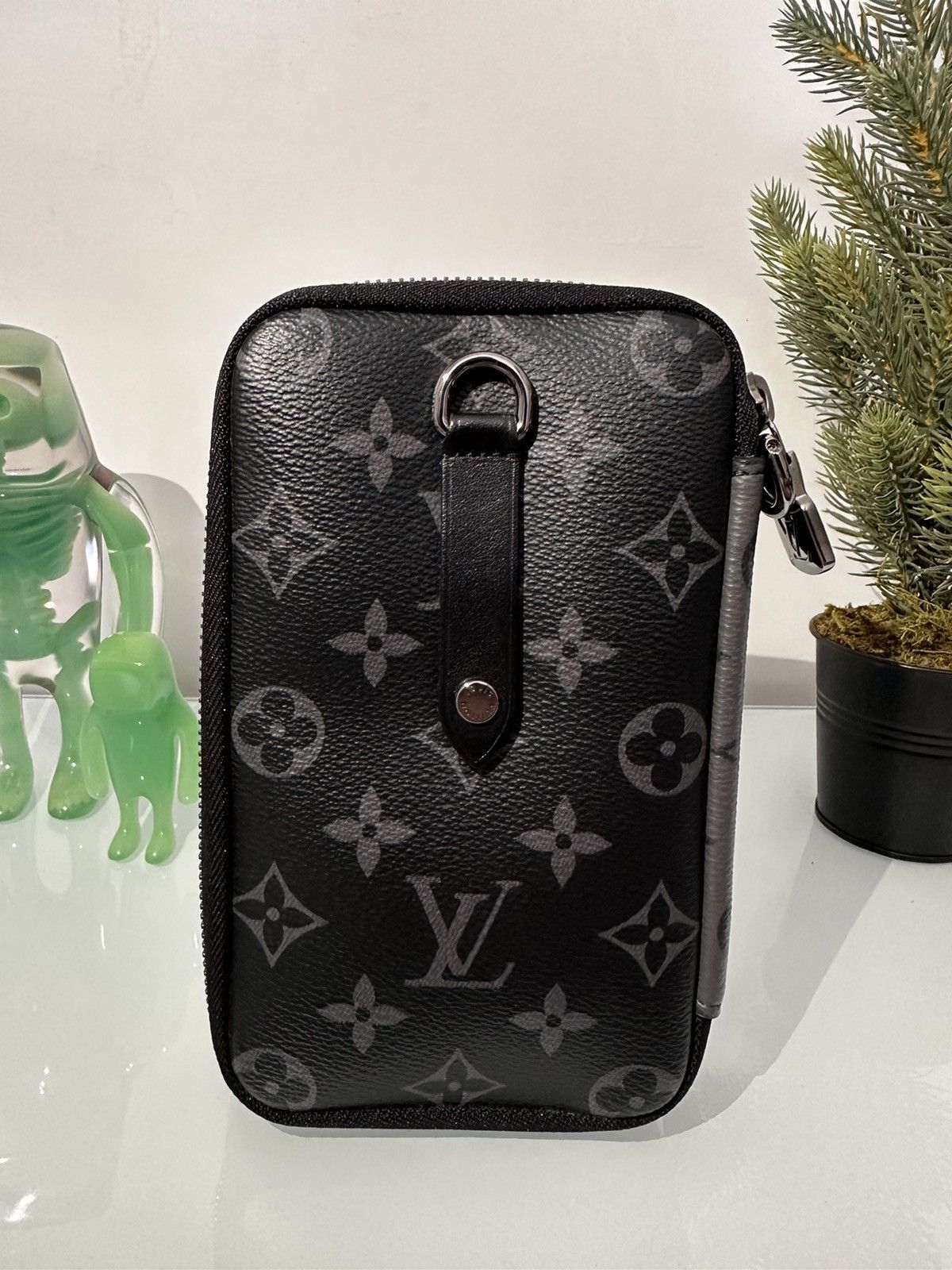 Louis Vuitton Double Phone Pouch Crossbody Size ONE SIZE - 6 Thumbnail