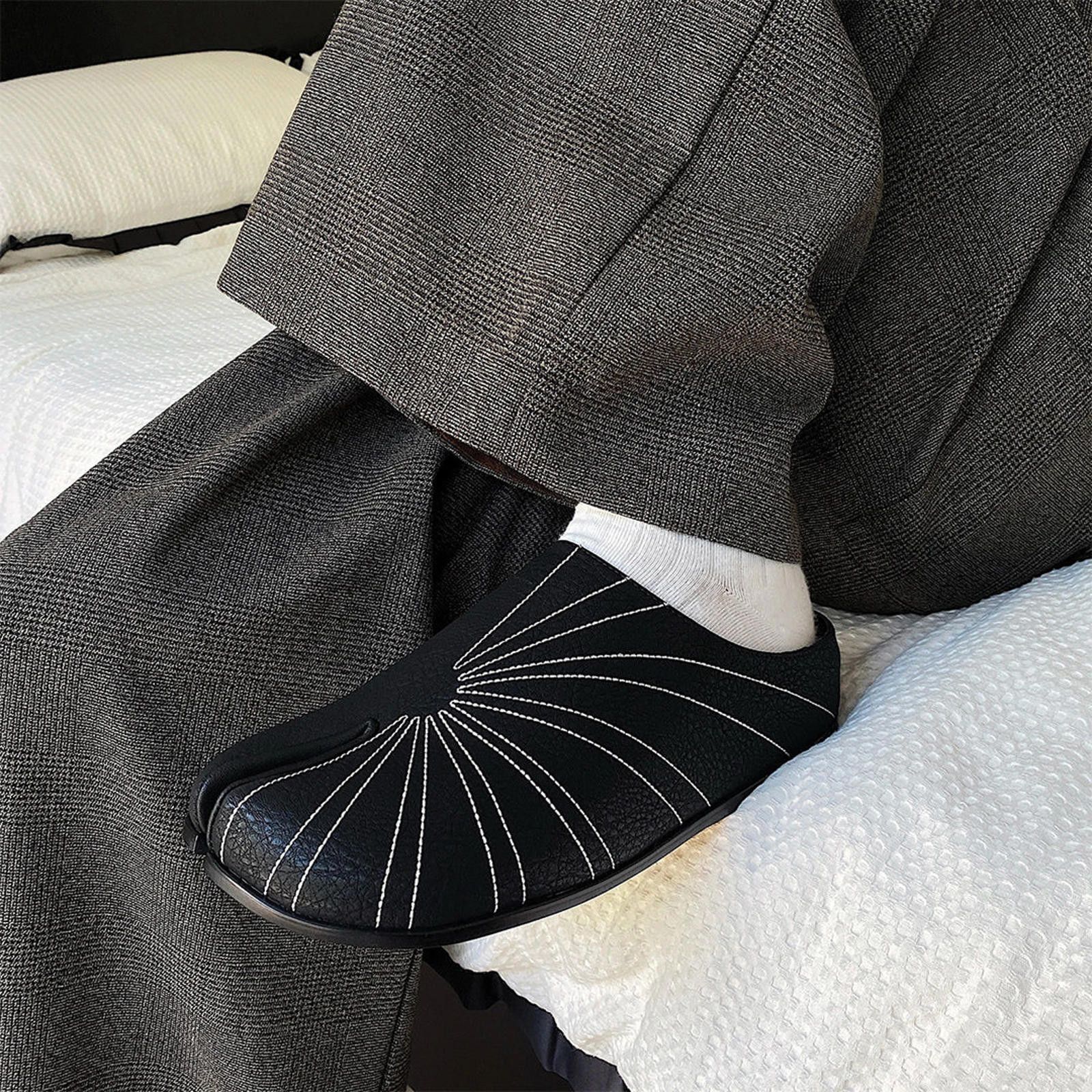 Japanese Brand Eclipse Mule Size US 8 / EU 41 - 7 Thumbnail