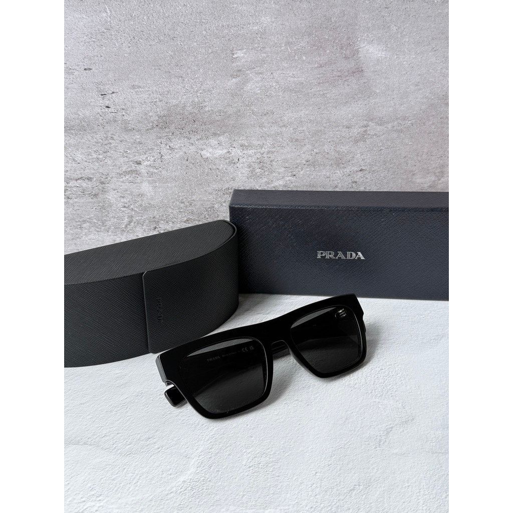 Prada NEW Prada PR C03S Sunglasses in Black $489 Size ONE SIZE - 2 Thumbnail