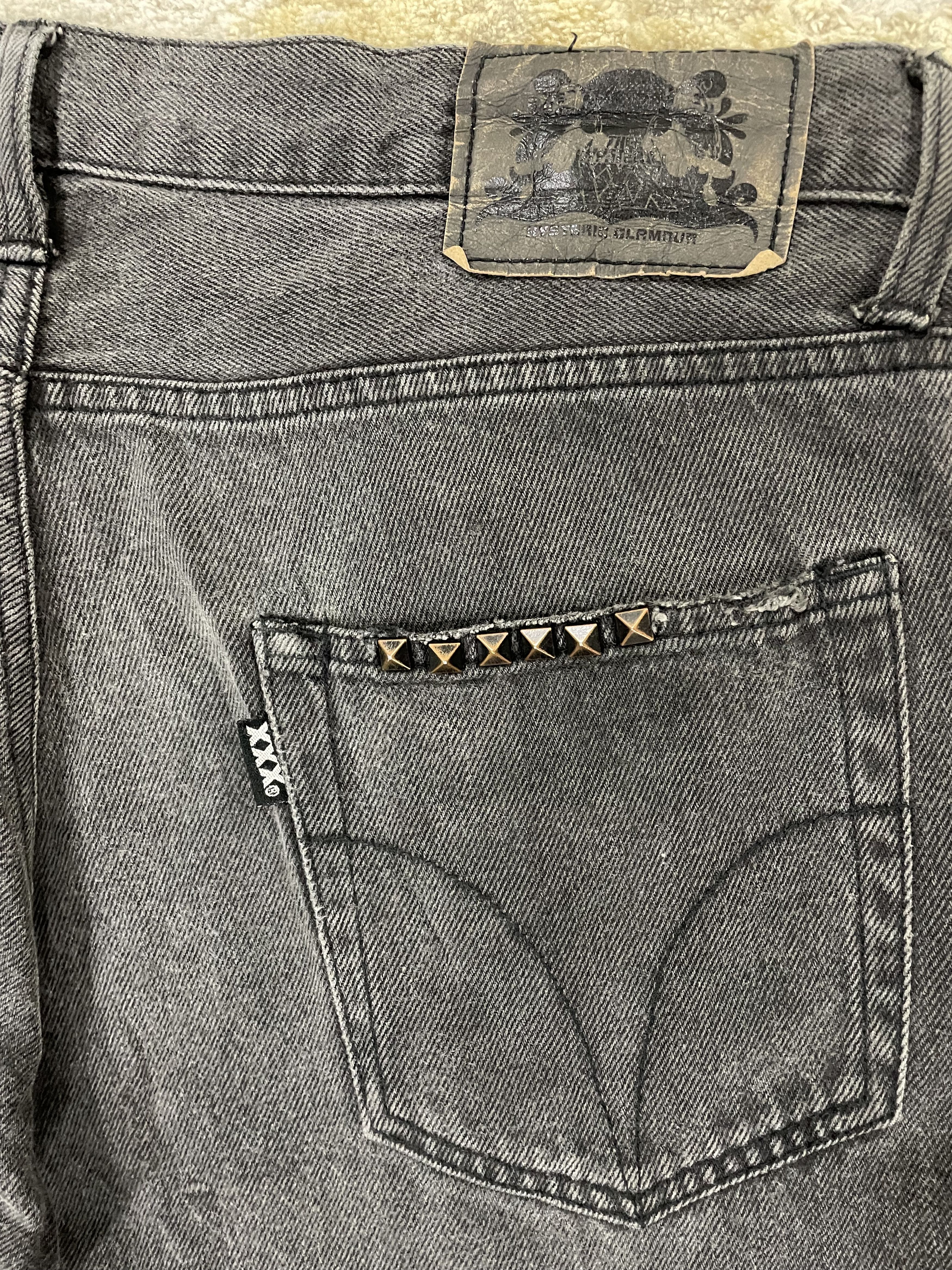 Hysteric Glamour Thee Hysteric XXX Black Washed Studded Jeans Size US 30 / EU 46 - 6 Thumbnail