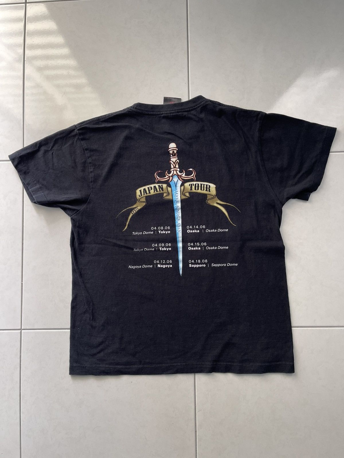 Bon Jovi VINTAGE Y2K BON JOVI JAPAN TOUR TEE VERY RARE Size US M / EU 48-50 / 2 - 2 Thumbnail