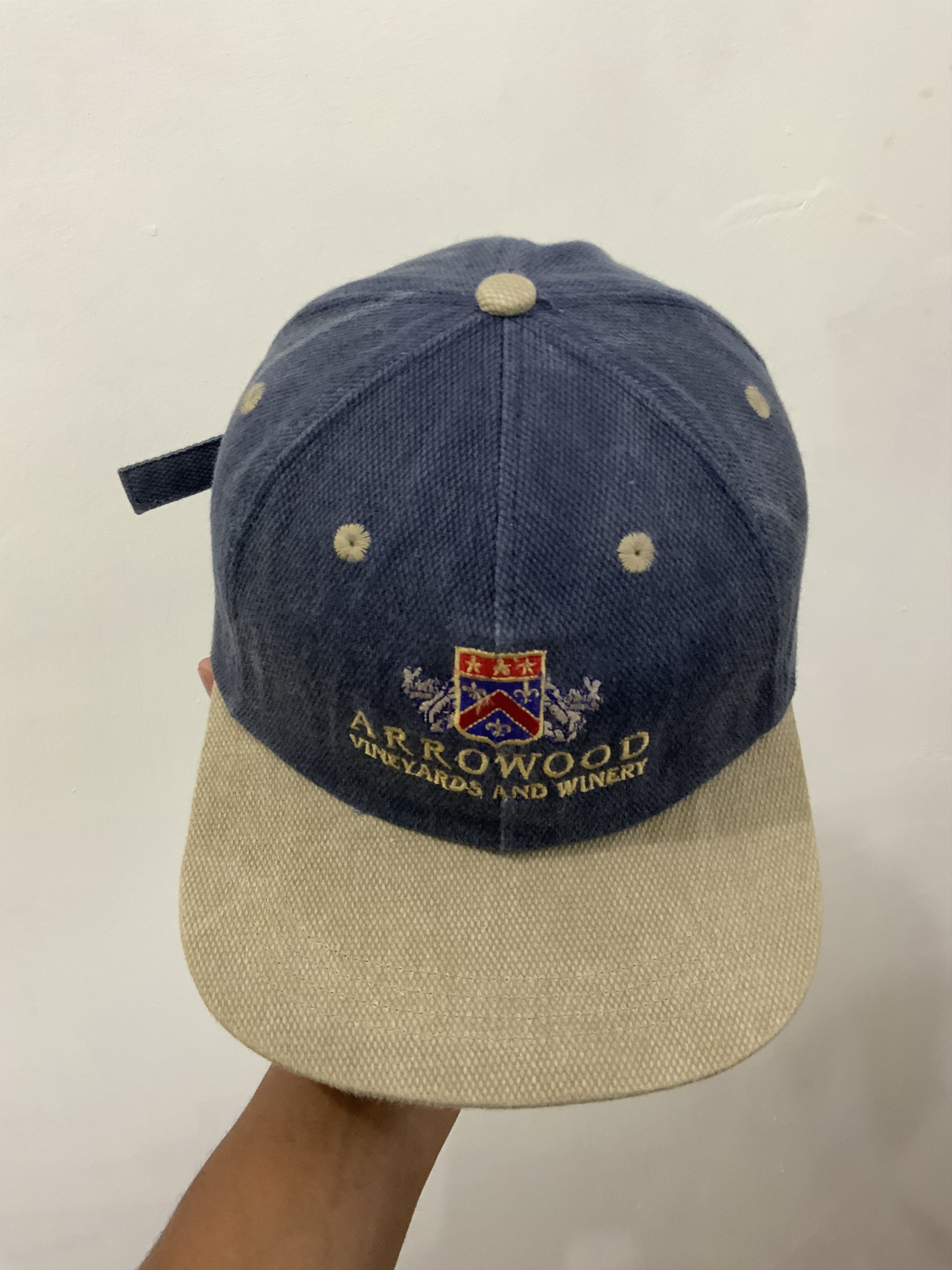 Vintage Vintage Arrowood Vineyard and Winery Fade Hat Size ONE SIZE - 10 Thumbnail