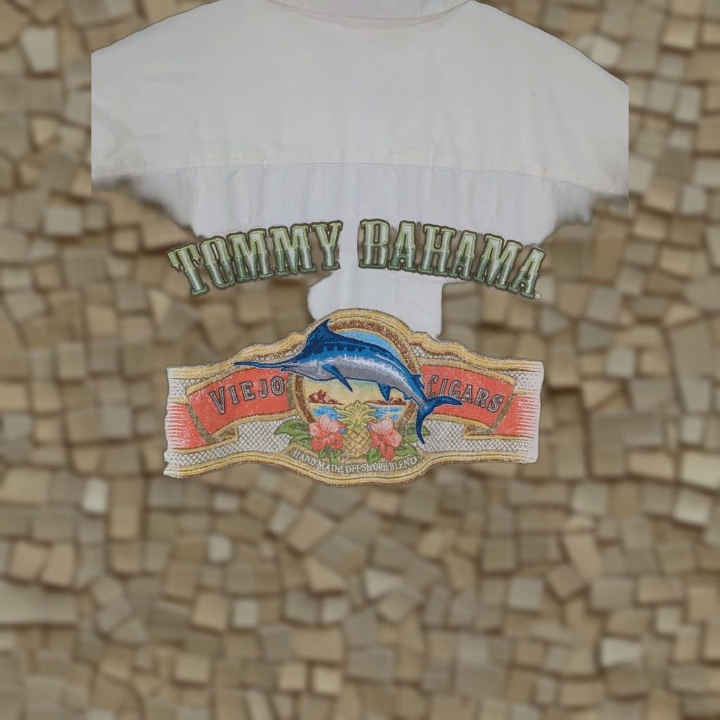 Tommy Bahama Silk Short Sleeve Hawaiian Button-Up Shirt Cream Large Marlin Viejo Cigars Mens