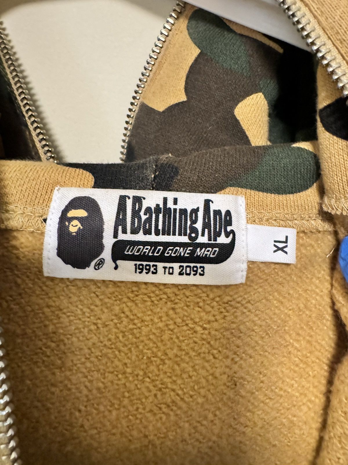 Bape A Bathing Ape Ultimate 1st Camo PONR Shark Half Zip Raglan Size US XL / EU 56 / 4 - 6 Thumbnail