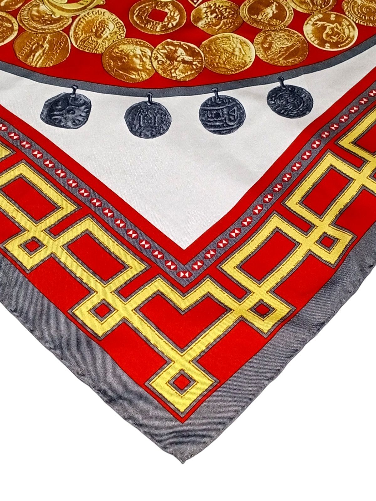 Other BRITISH MUSEUM Coin Image Red Gold Extra Large Silk Scarf Size ONE SIZE - 5 Thumbnail