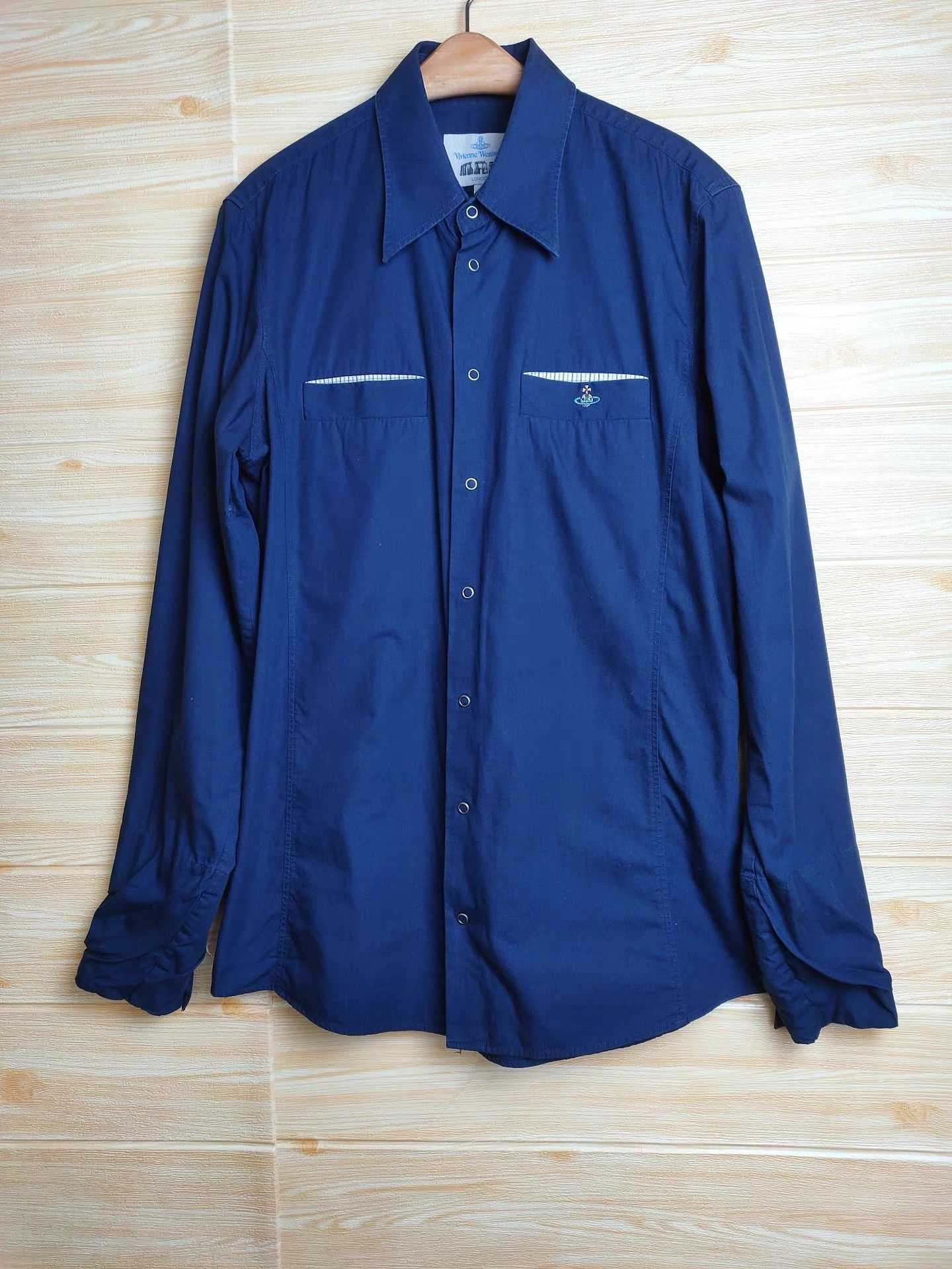 Vivienne Westwood Vivienne Westwood Men's Shirt K29 Size US M / EU 48-50 / 2 - 1 Thumbnail