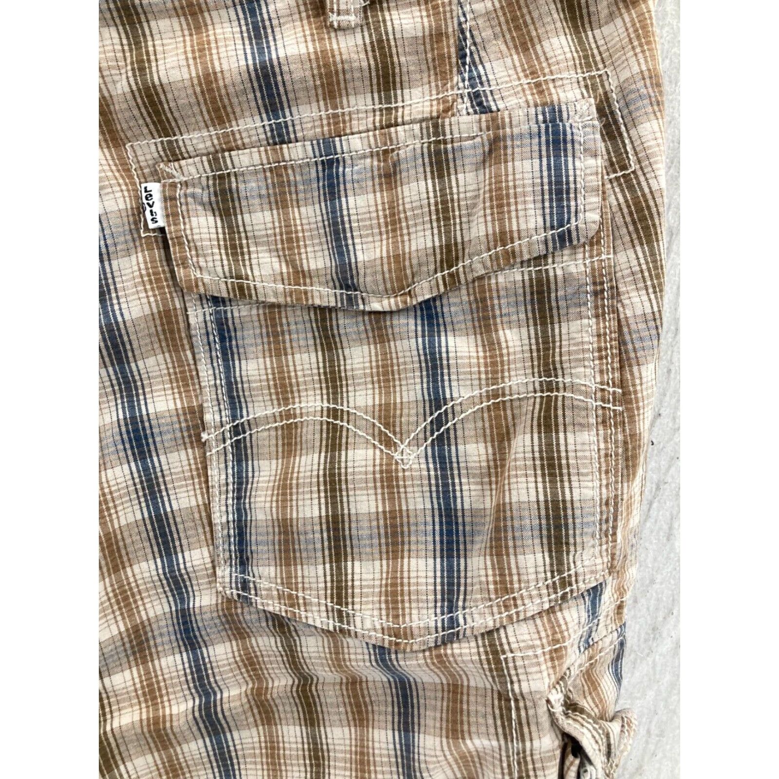 Levi's Levis Mens 36 Cargo Shorts Beige Tan Plaid Khaki Extra Large XL Size US 36 / EU 52 - 7 Thumbnail