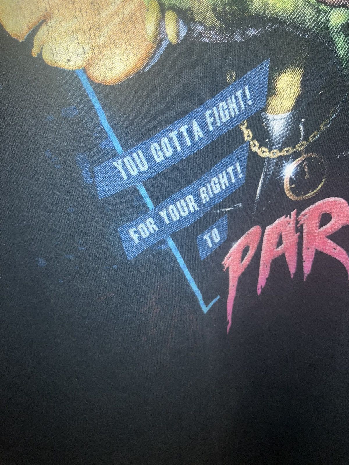 Vintage Rare gremlins movie jolt soda graphic shirt medium Size US M / EU 48-50 / 2 - 4 Thumbnail
