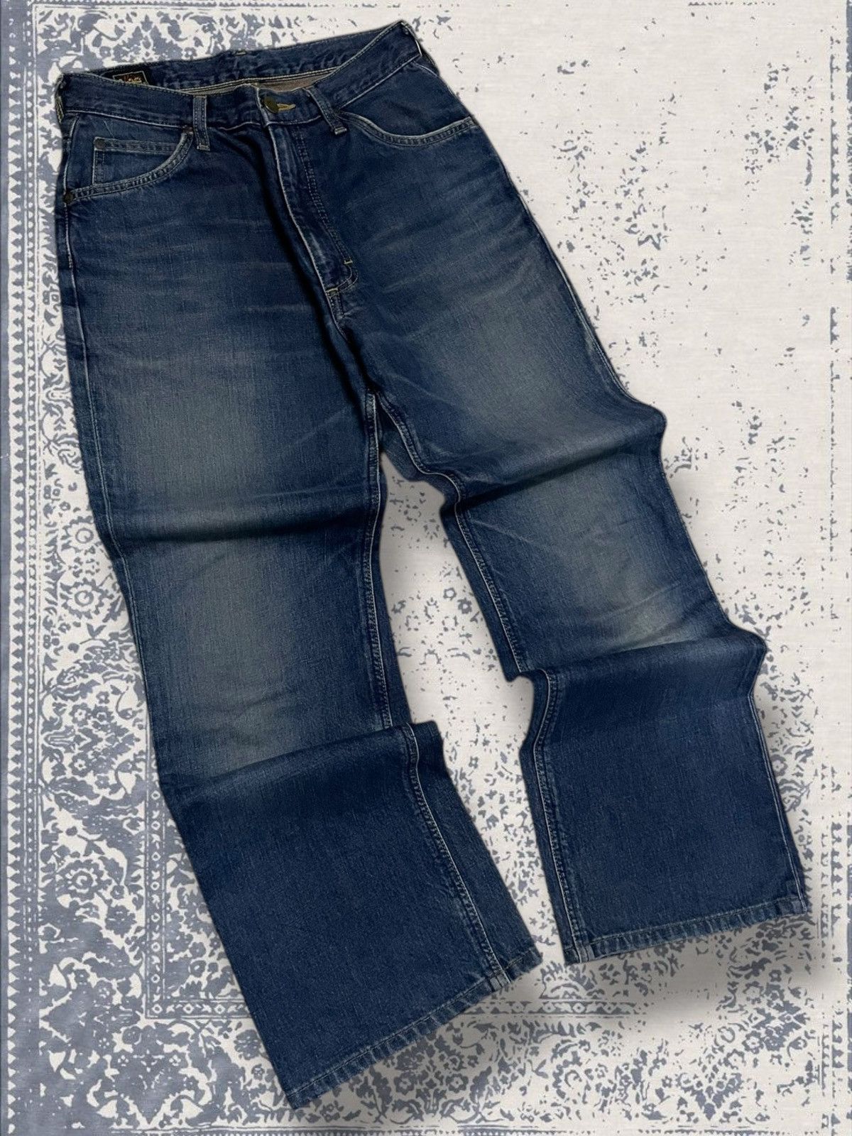 Designer × Lee × Vintage Vintage 1990s Designer Lee Distressed Mudwash Denim Size US 26 / EU 42 - 2 Thumbnail