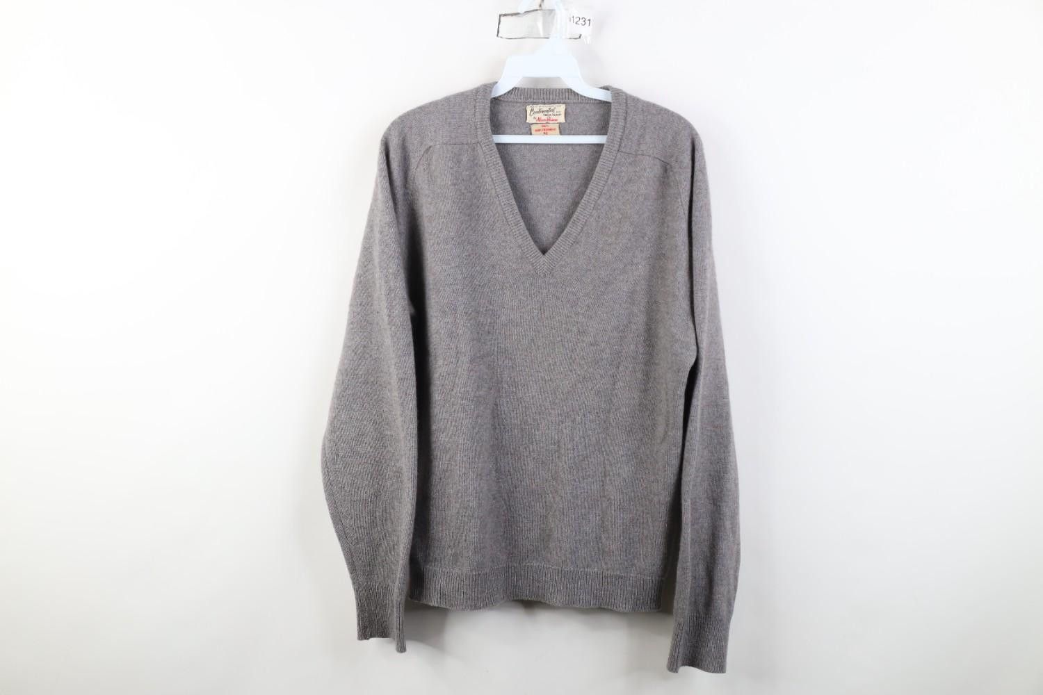 Vintage Vintage 70s Streetwear Knit V-Neck Sweater Heather Gray Size US L / EU 52-54 / 3 - 1 Thumbnail