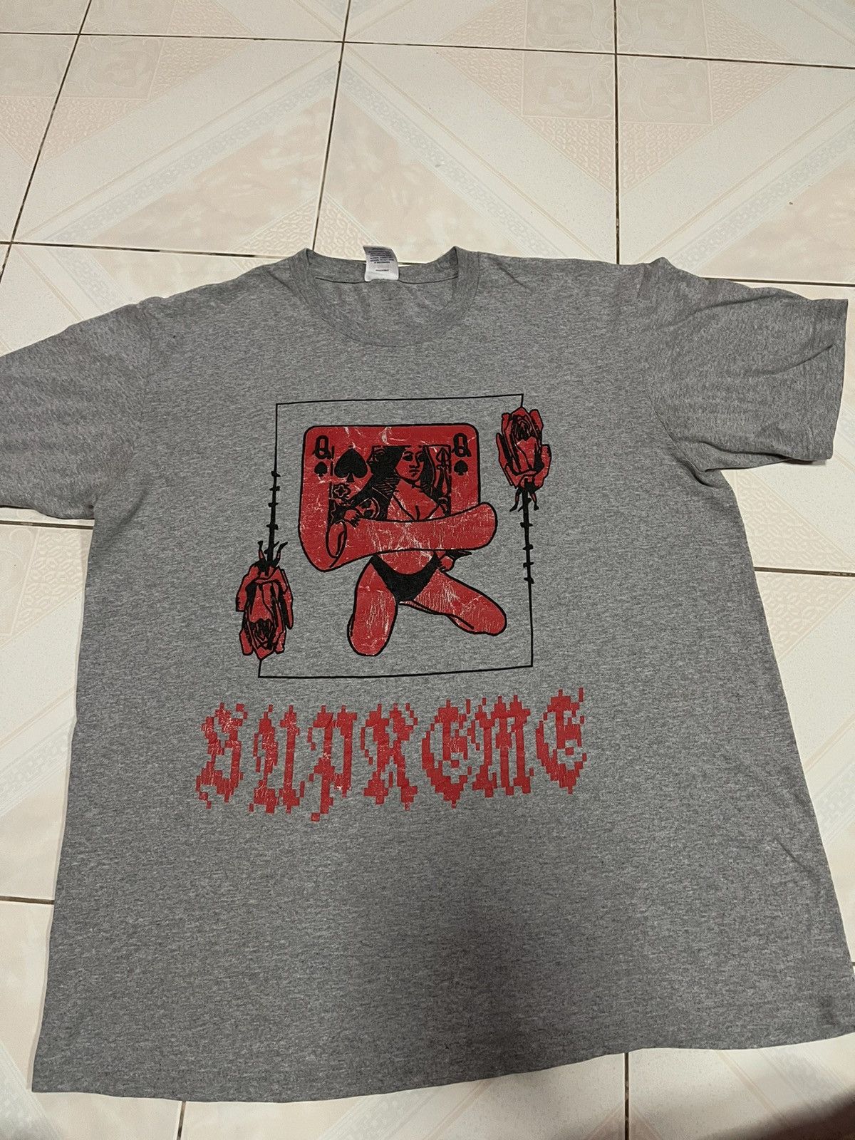 Supreme Supreme FW19 Queen Tee🔥🔥🔥 Size US M / EU 48-50 / 2 - 8 Thumbnail