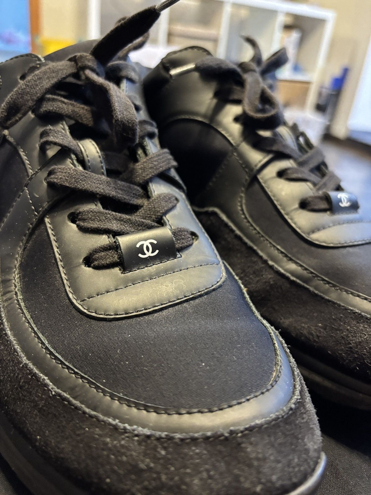 Chanel Chanel CC logo suede leather sneakers Size US 9 / EU 42 - 5 Thumbnail