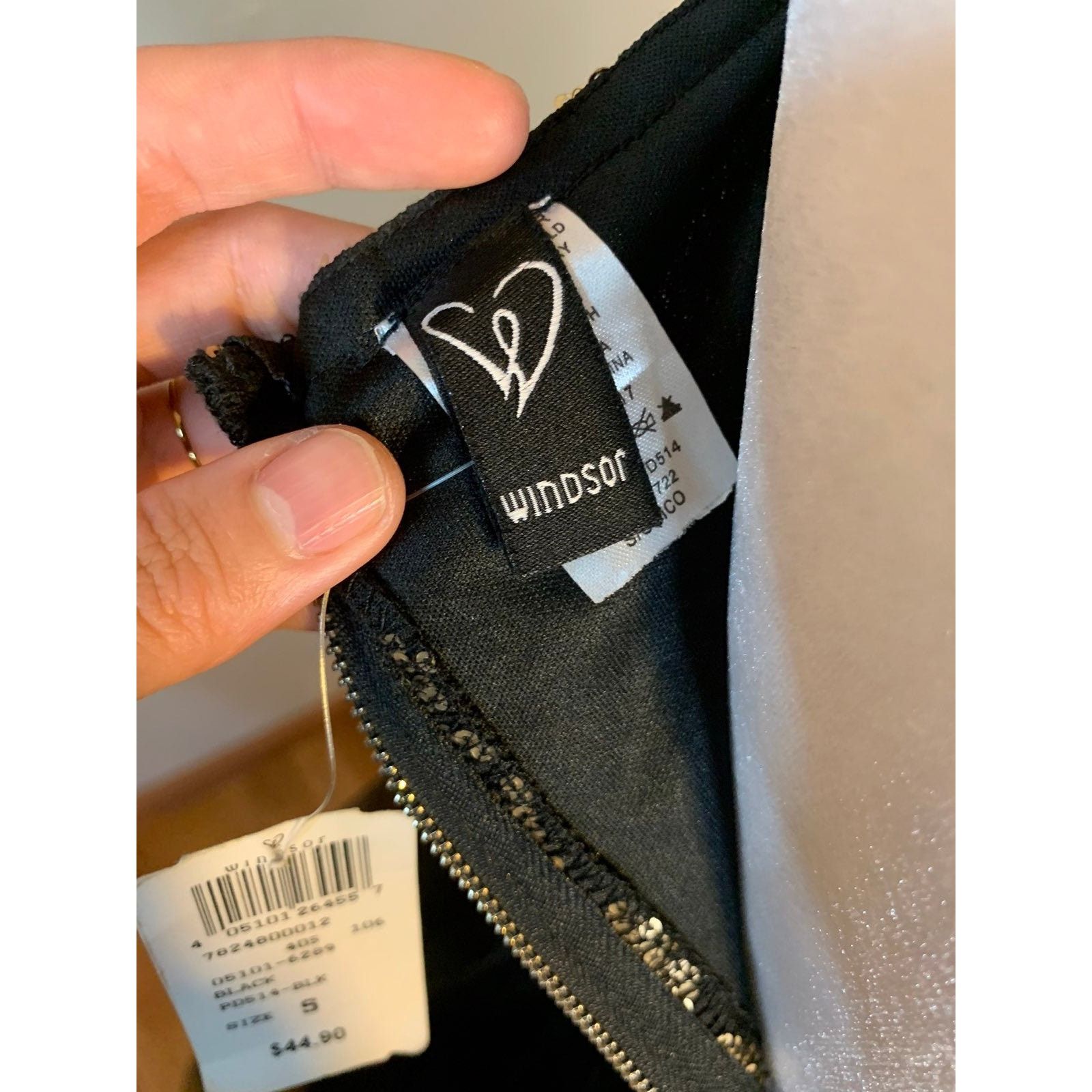 Other Windsor Womens Dress Size S Black Color Mini Dress (NWT) Size S / US 4 / IT 40 - 3 Thumbnail