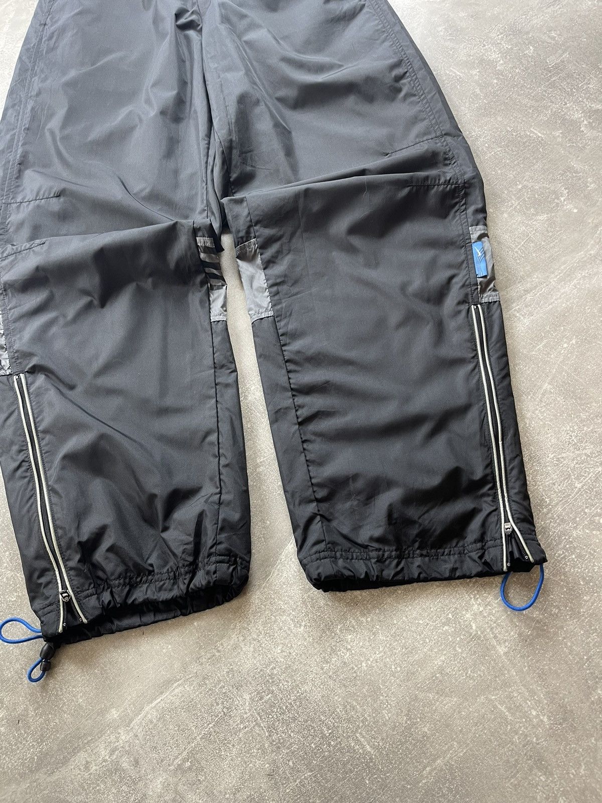 Nike × Vintage Vintage Nike Logo Zip-Off Pants Black Tech Outdoor Nylon Size US 34 / EU 50 - 6 Thumbnail
