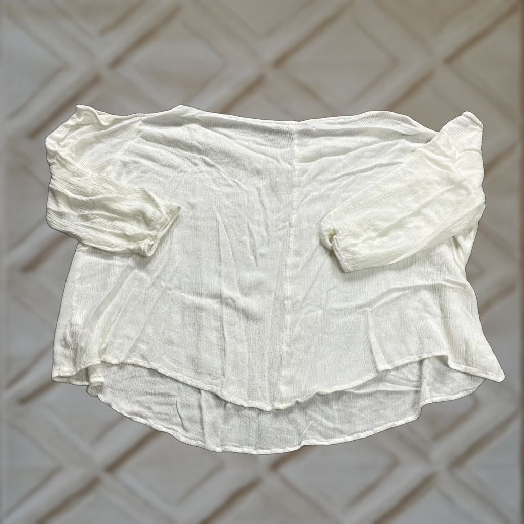 Vintage JustFab Cold Shoulder Blouse Womens 2XL White Rayon Long Sleeve Casual Plus Size XXL / US 16-18 / IT 52-54 - 1 Thumbnail