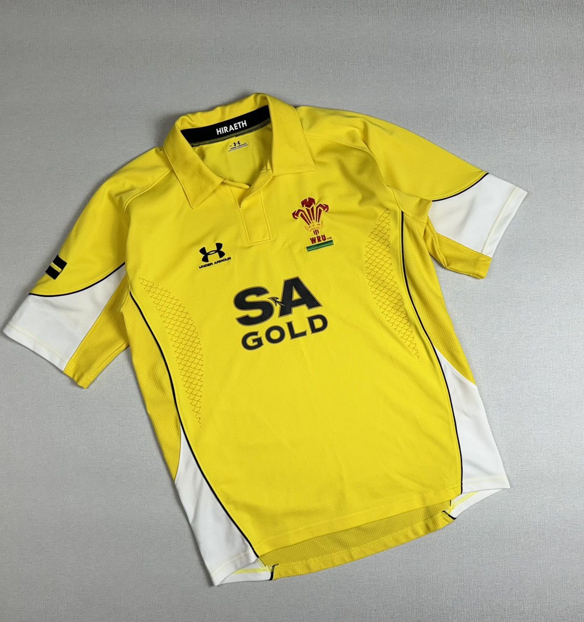 Under Armour Under Armour Wales Rugby Shirt Mens Yellow SA Gold Welsh WRU Size US M / EU 48-50 / 2 - 1 Thumbnail