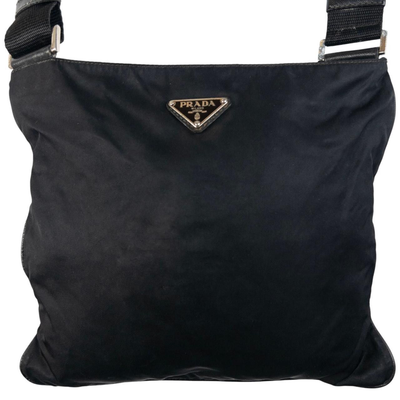 Prada Vintage Prada Crossbody Bag Size ONE SIZE - 1 Thumbnail