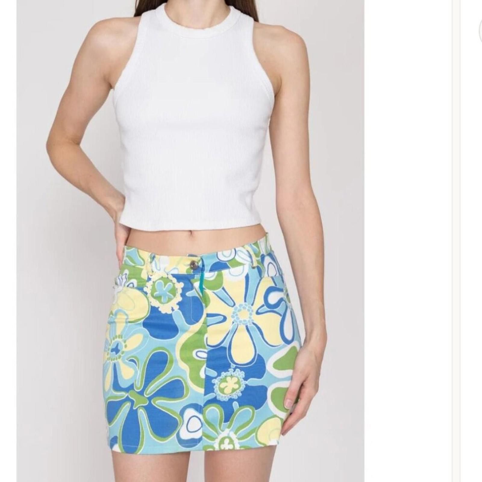 Other Flower Power Mid Rise Mini Skirt By Love On A Hanger Size 30" / US 8 / IT 44 - 2 Thumbnail