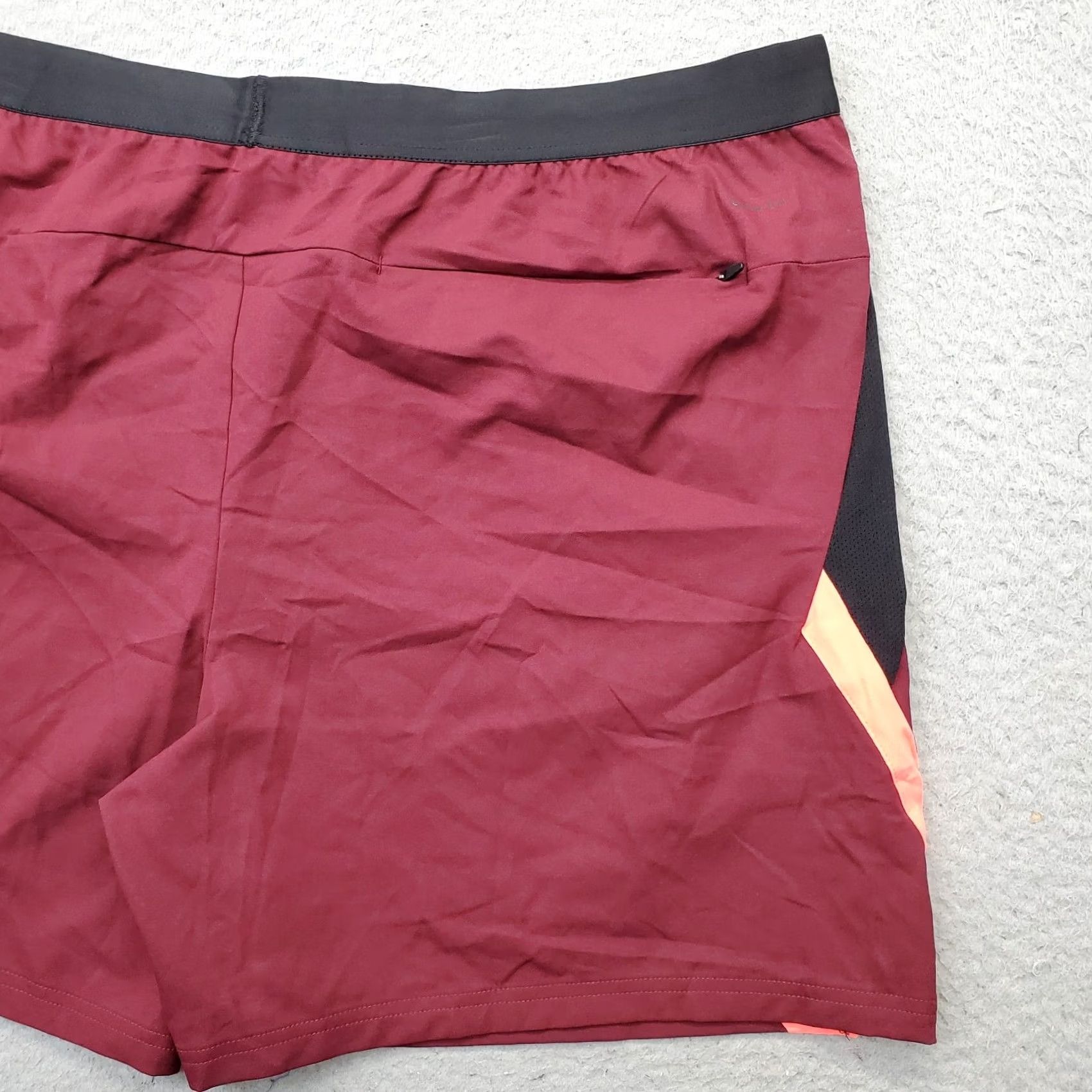 Vintage Xersion Training Shorts Mens 2XL Multi Stretch Quick Dri 7" Inseam Regular Fit Size US 39 - 8 Thumbnail