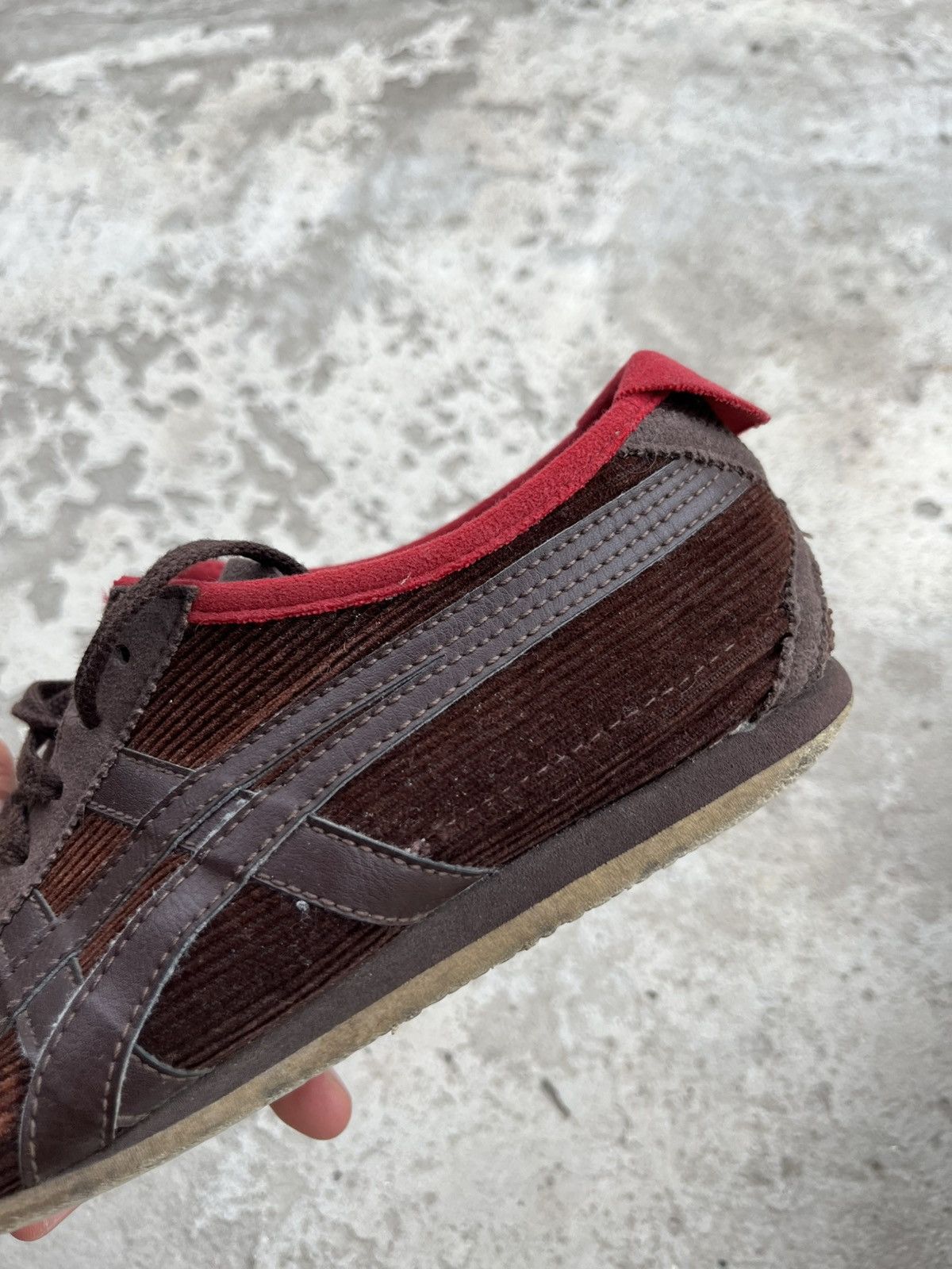 Asics × Onitsuka Tiger Asics by Onitsuka Tiger Mexico 66 Corduroy Brown Sneakers Size US 8 / EU 41 - 16 Thumbnail