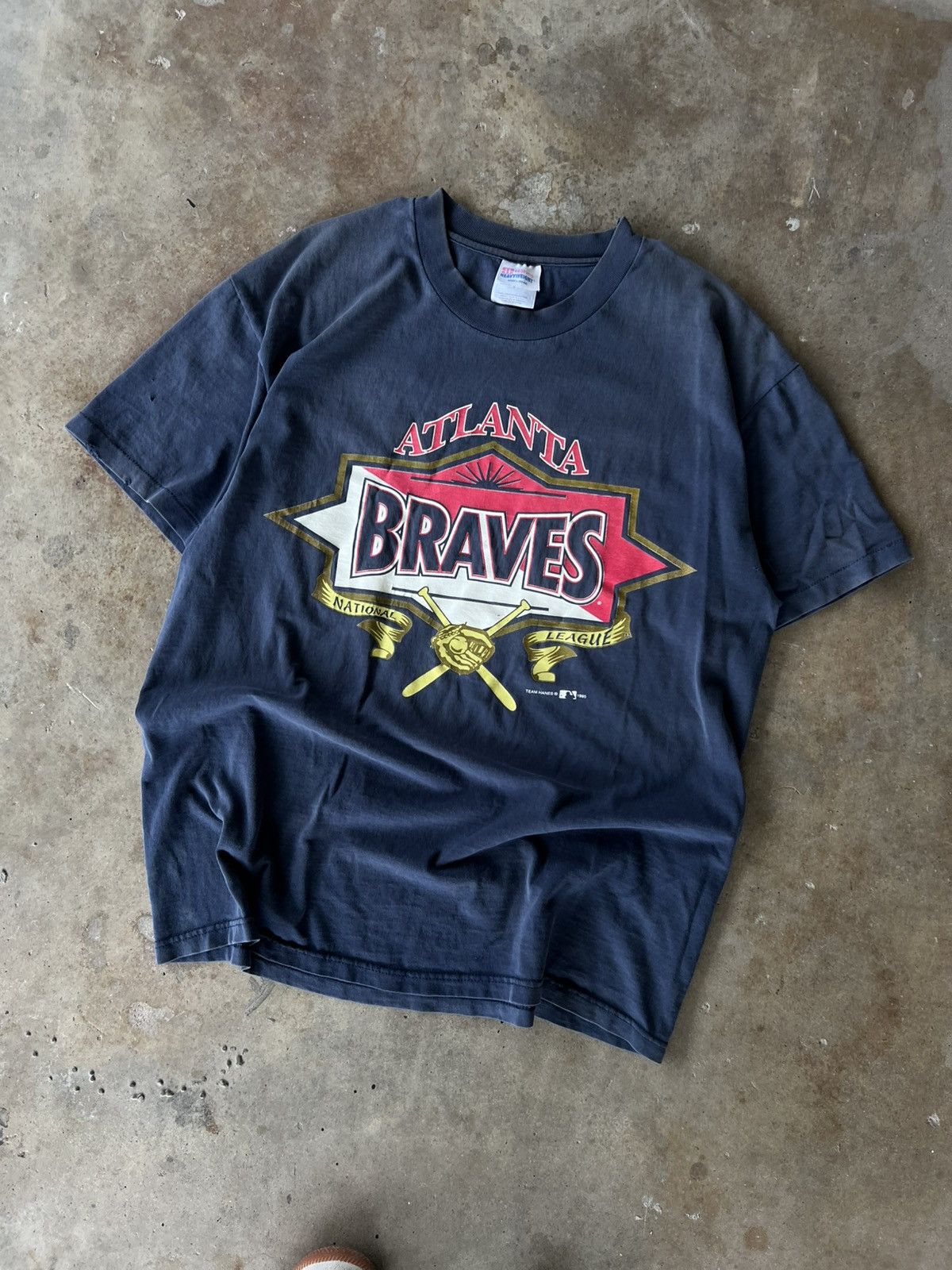 Starter Vintage 90’s Faded MLB Atlanta Braves T Shirt Size US L / EU 52-54 / 3 - 2 Thumbnail