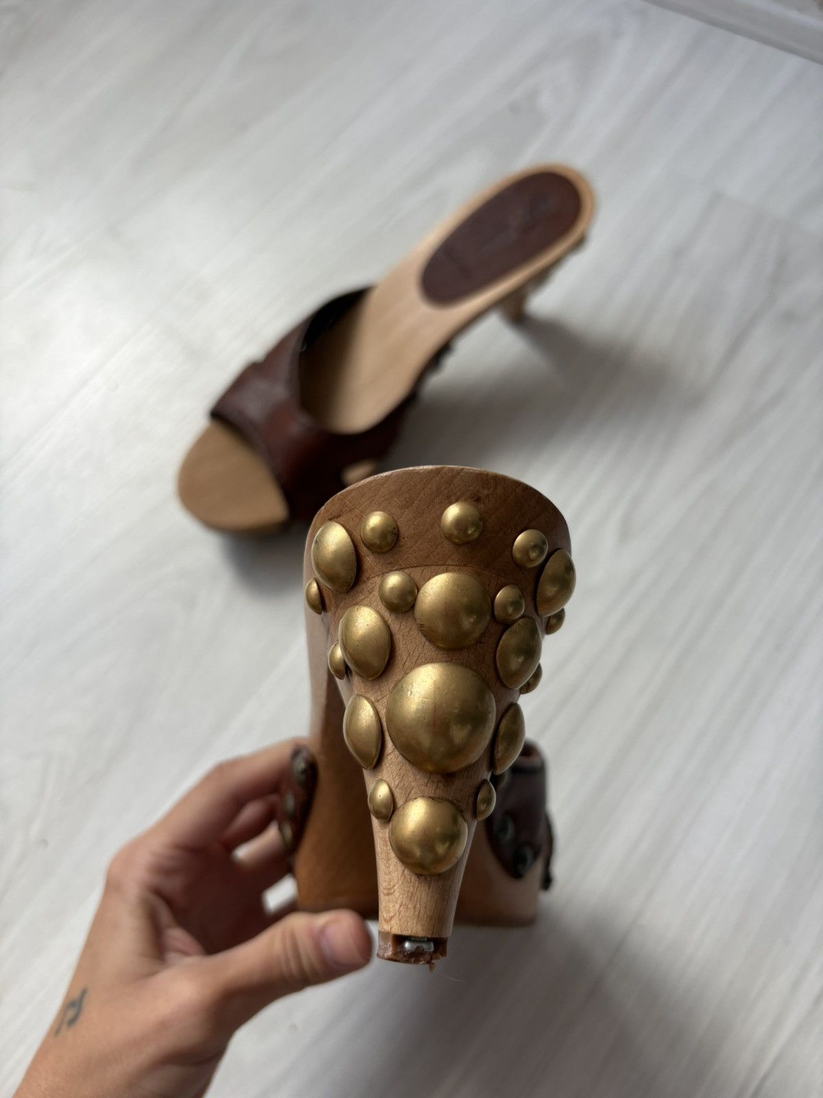 Miu Miu Miumiu clog mules Size US 7.5 / IT 37.5 - 13 Thumbnail