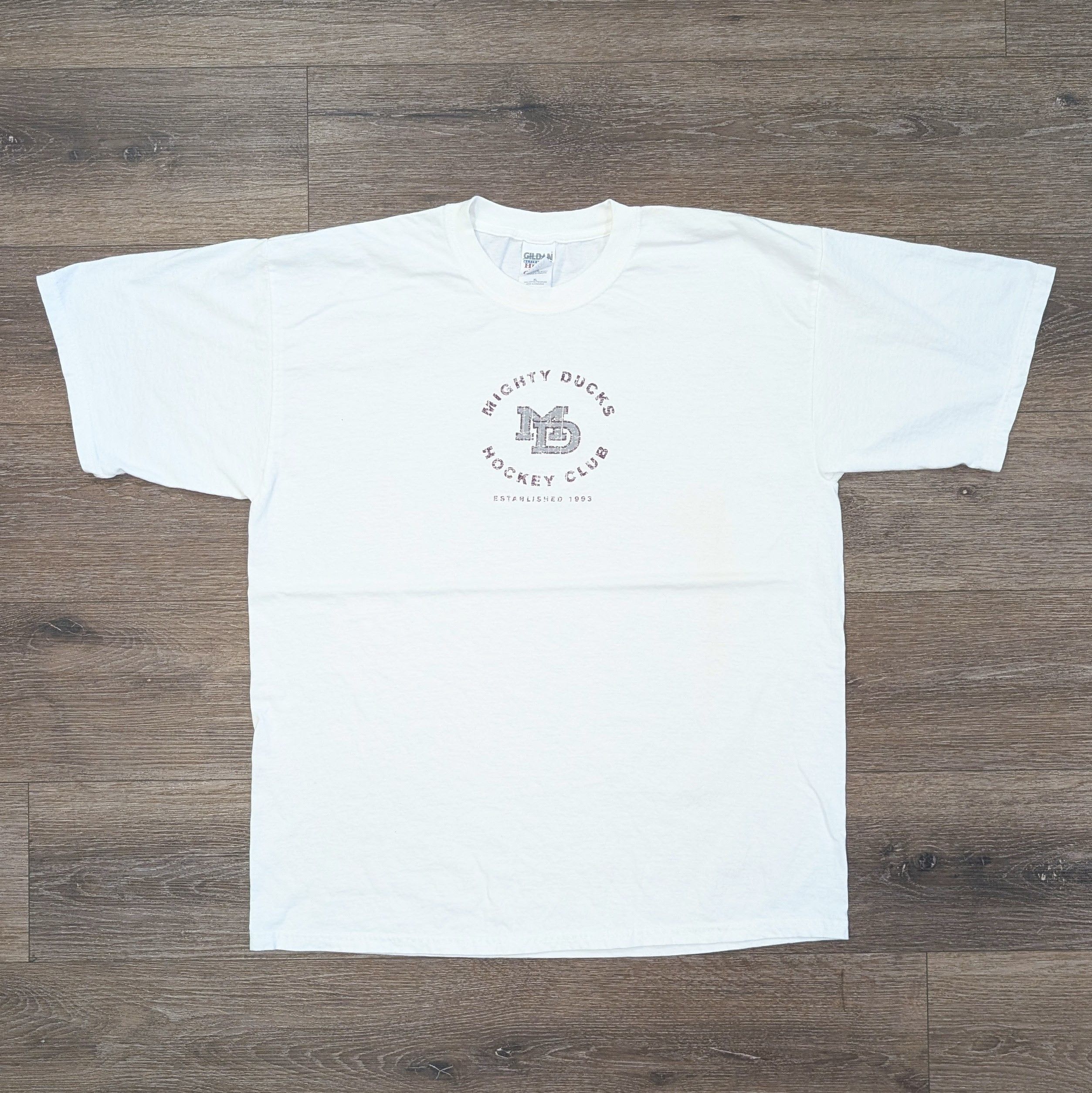NHL × Vintage Vintage NHL Mighty Ducks Hockey Club t-shirt - SIZE XL Size US XL / EU 56 / 4 - 1 Thumbnail