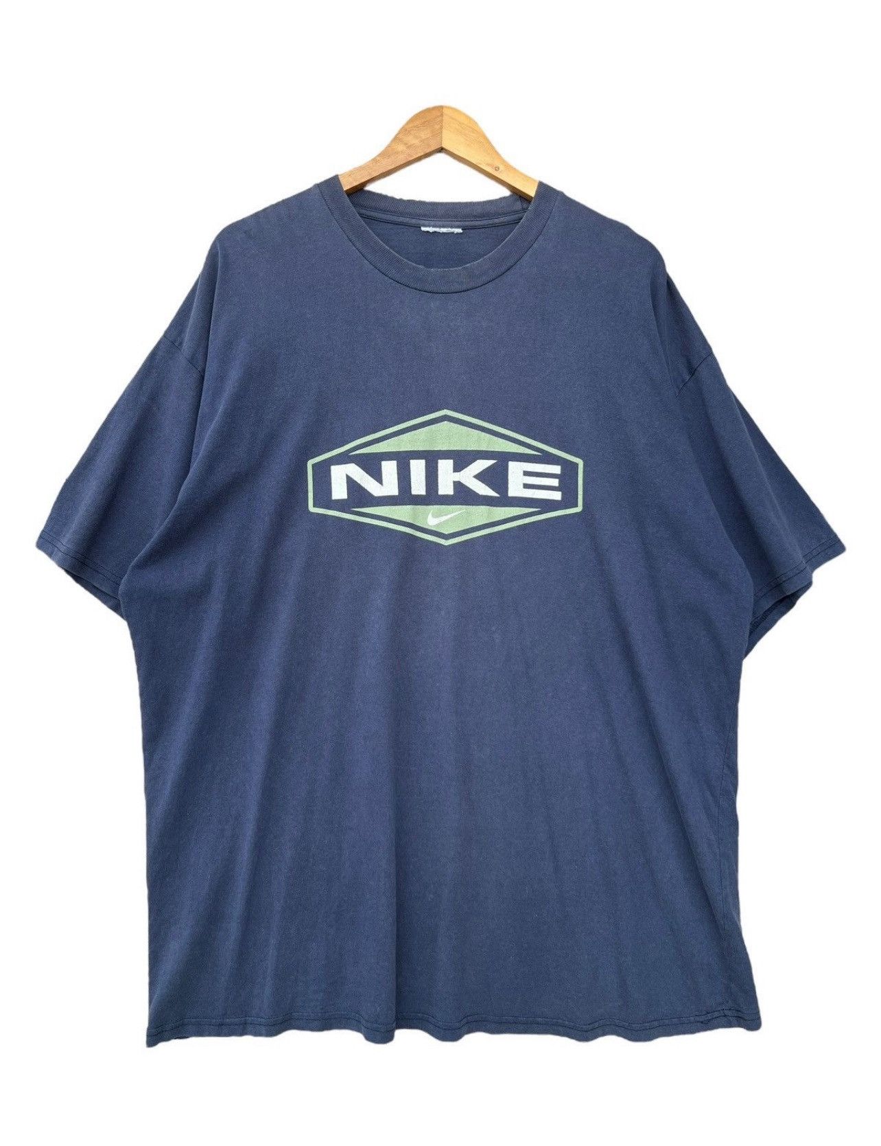 Nike Vintage 90s Nike Backhit spellout Baggy Boxy Sunfaded Tees Size US XXL / EU 58 / 5 - 2 Thumbnail
