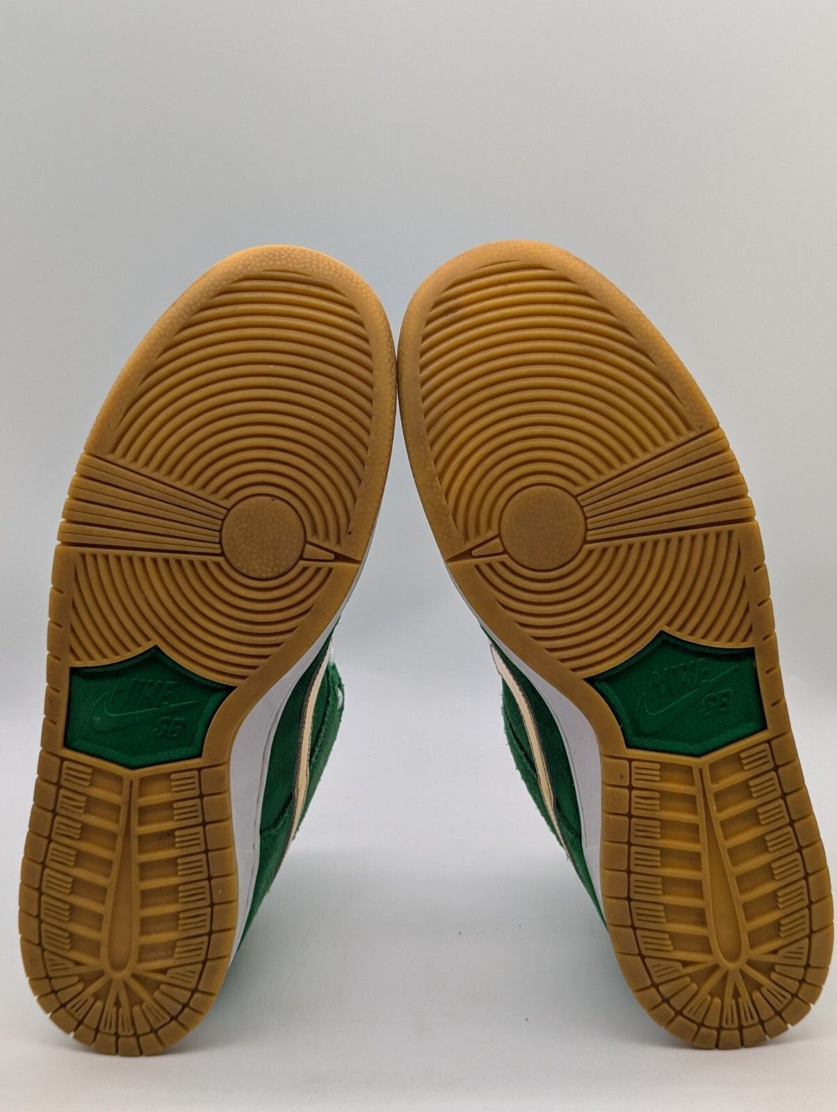 Nike Nike SB Dunk Low St. Patrick's Day Mens 13 Green BQ6817-303 Size US 13 / EU 46 - 6 Thumbnail