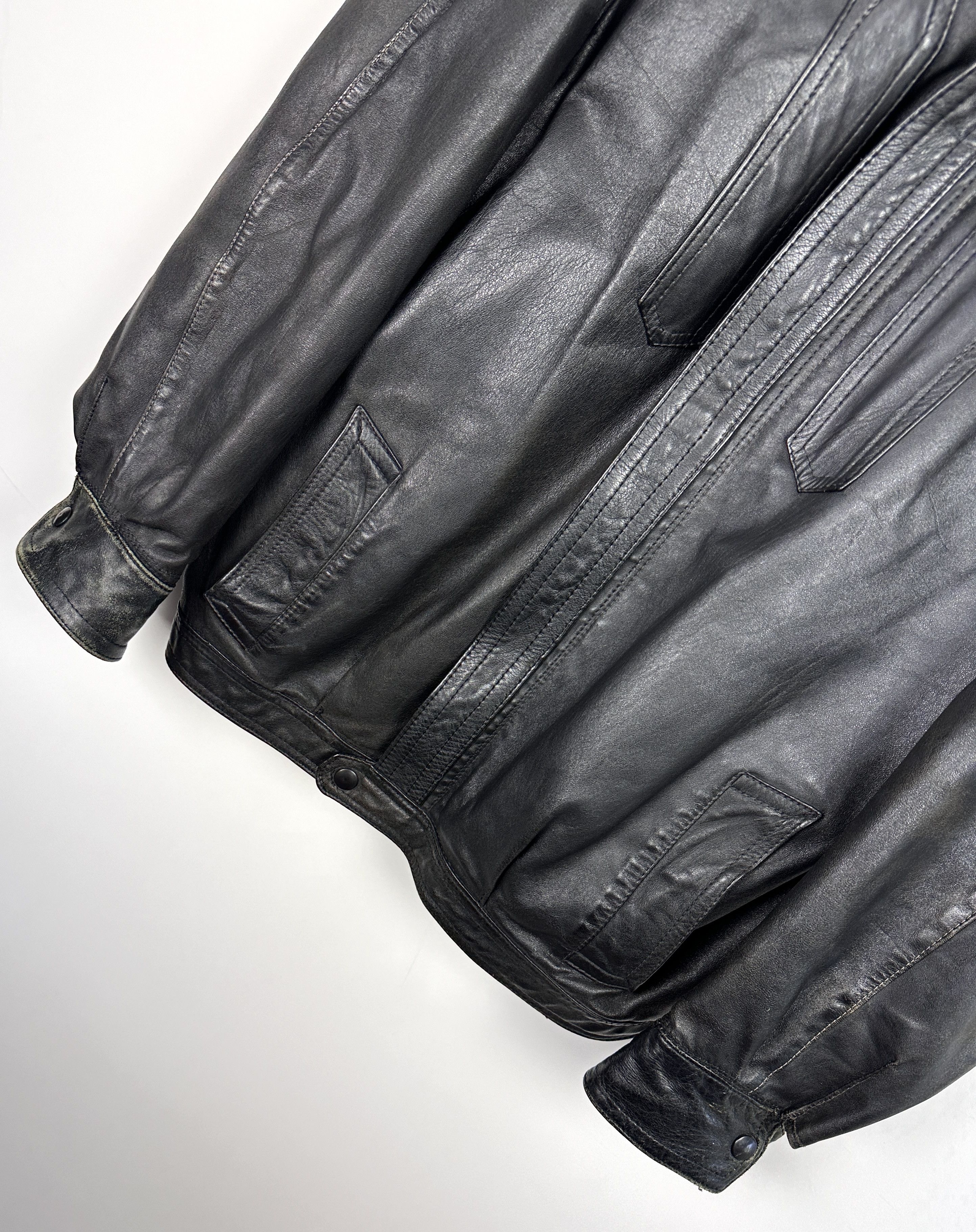 Vintage Vintage leather bomber jacket boxy opium Size US L / EU 52-54 / 3 - 4 Thumbnail