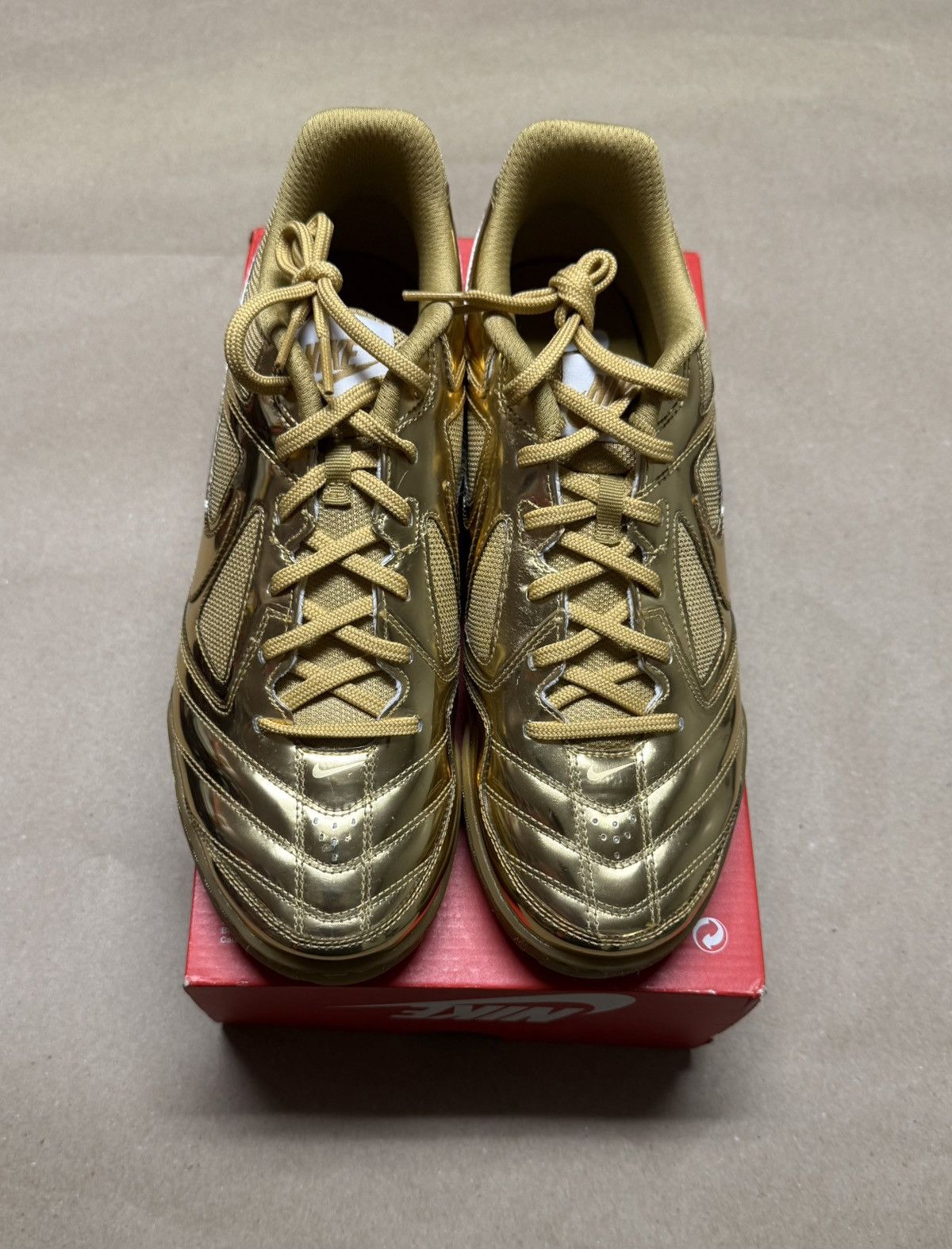 Nike Nike Gato LV8 Indoor Soccer Gold Men’s size 11 shoes NEW Size US 11 / EU 44 - 3 Thumbnail