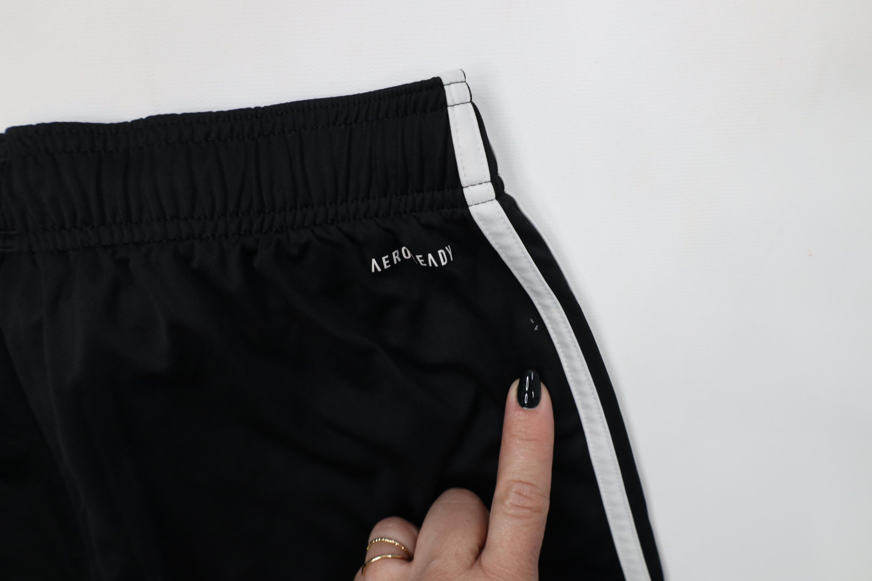 Adidas Vintage Y2K Adidas Above Knee Running Jogging Soccer Shorts Size US 32 / EU 48 - 12 Thumbnail
