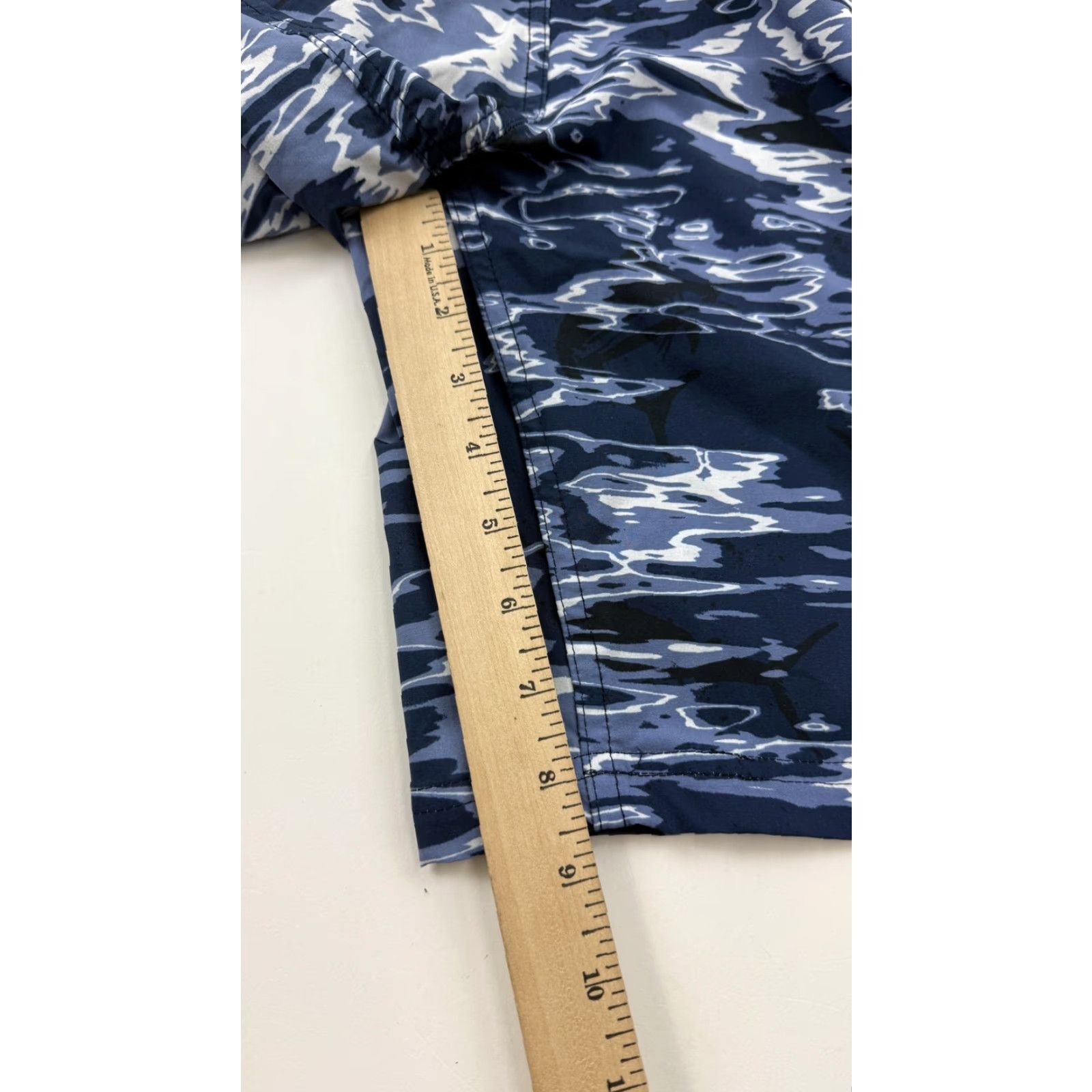 Vintage Columbia PFG Board Shorts Mens 38 Blue Camo Water Print Fishing Trunks 9 Inseam Size US 38 / EU 54 - 7 Thumbnail