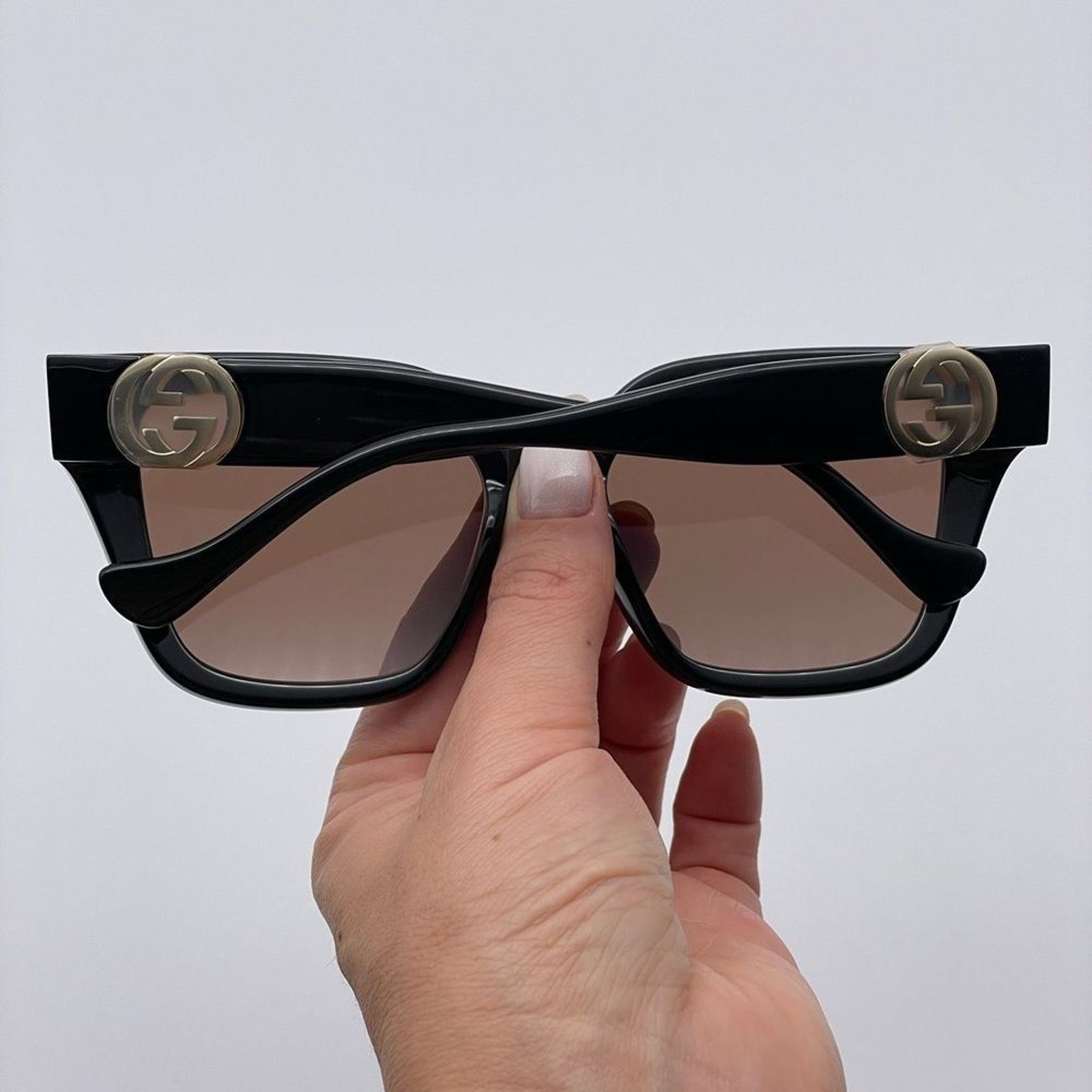 Gucci BRAND NEW GUCCI GG1023S 005 With Chain Black/Brown Women Size ONE SIZE - 10 Thumbnail