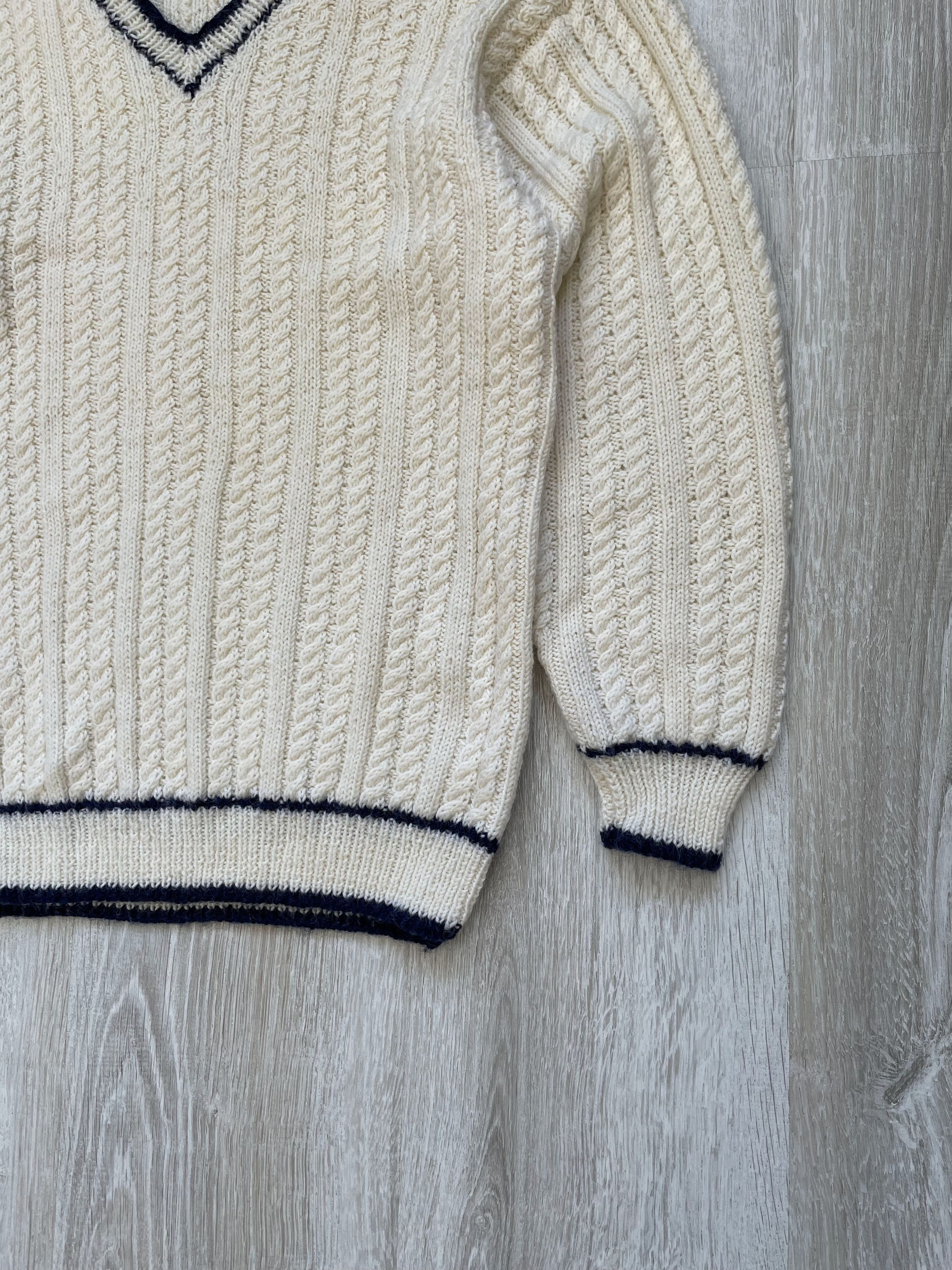 Vintage Vintage 90s Fisherman Knit V neck Sweater Size US S / EU 44-46 / 1 - 3 Thumbnail