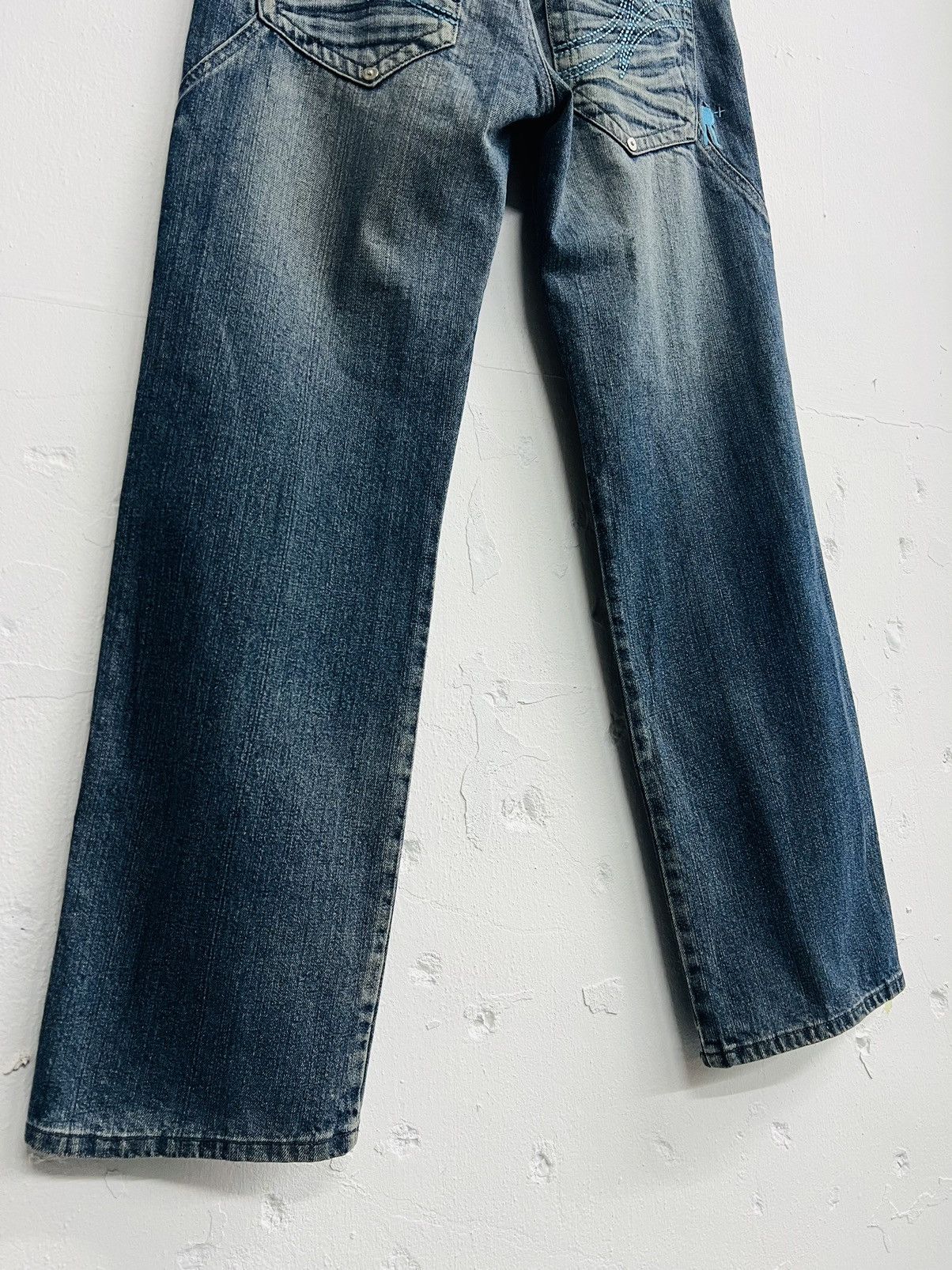 Rocawear × Vintage Vintage Y2k Rocawear Baggy Denim Pants Wide Leg Size US 33 - 17 Thumbnail
