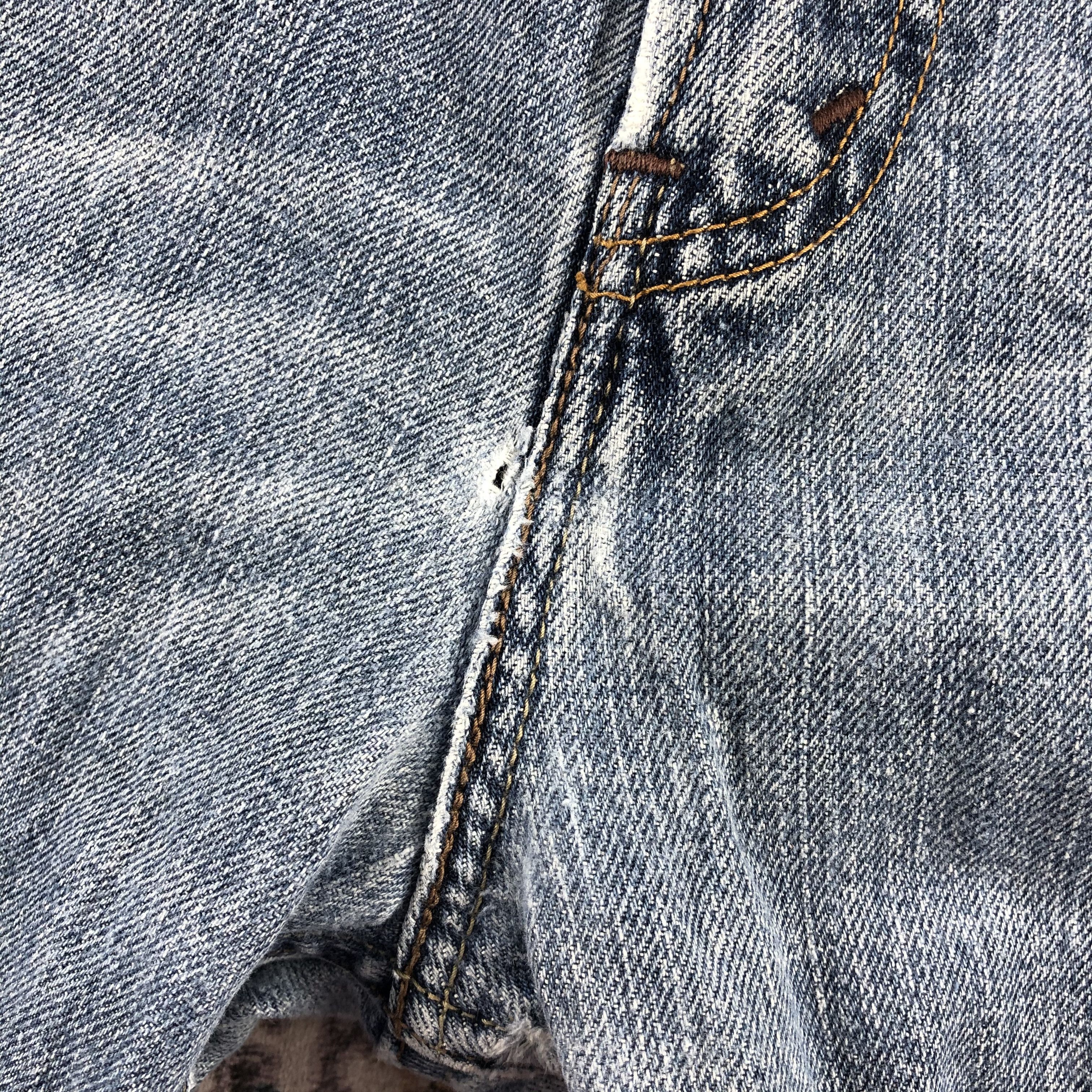 Levi's × Vintage Vintage Blue Wash Levis 569 Jeans-JM2952 Size US 40 / EU 56 - 10 Thumbnail