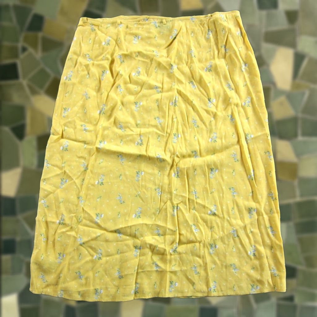 Gap GAP Floral 100% Rayon Wrap Skirt Yellow XL Midi Skirt Women Bohemian Spring Summer XS? Size 40" / US 18 - 1 Thumbnail