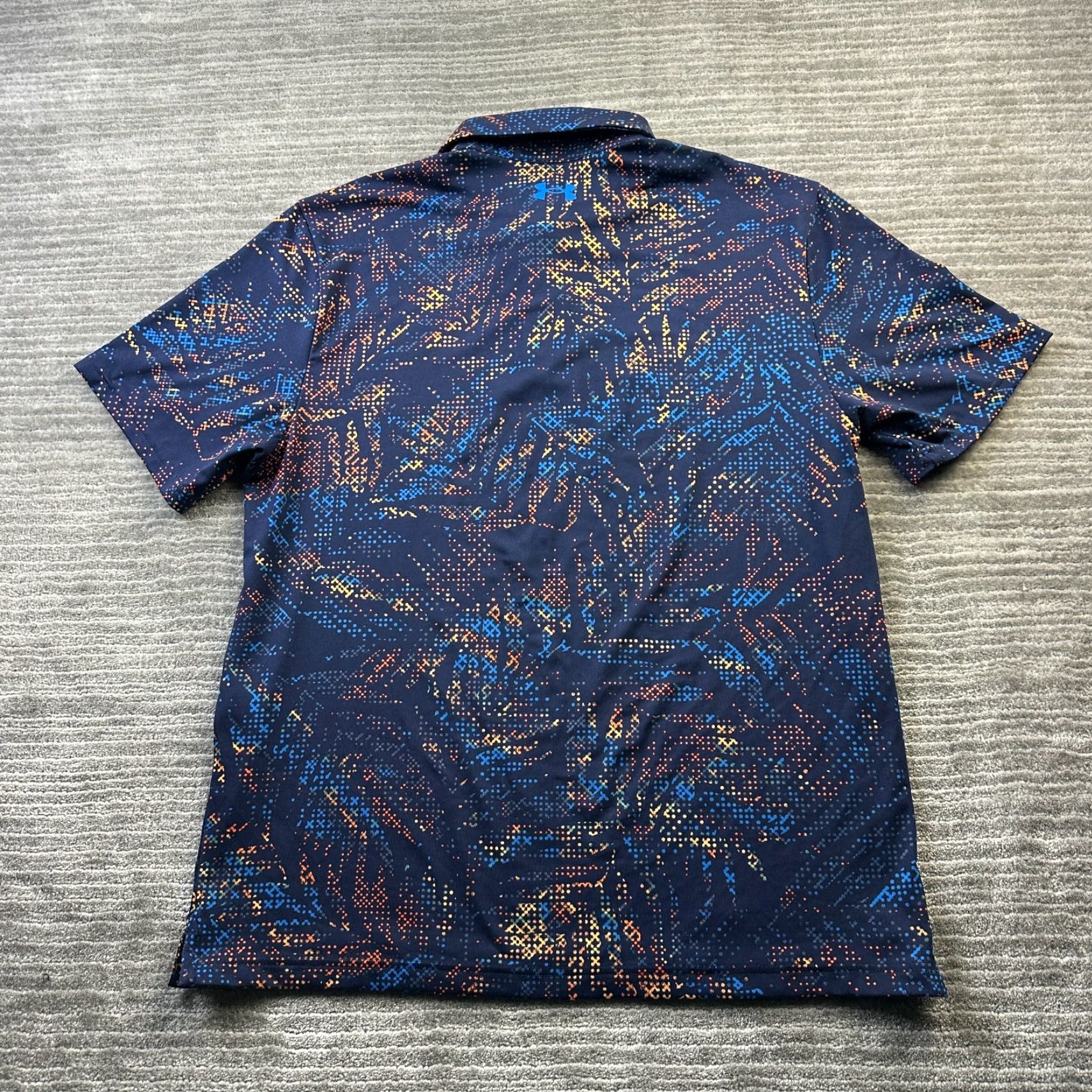 Under Armour Under Armour Polo Shirt Mens Medium Blue Golf All Over Print Playoff Printed Size US M / EU 48-50 / 2 - 3 Thumbnail