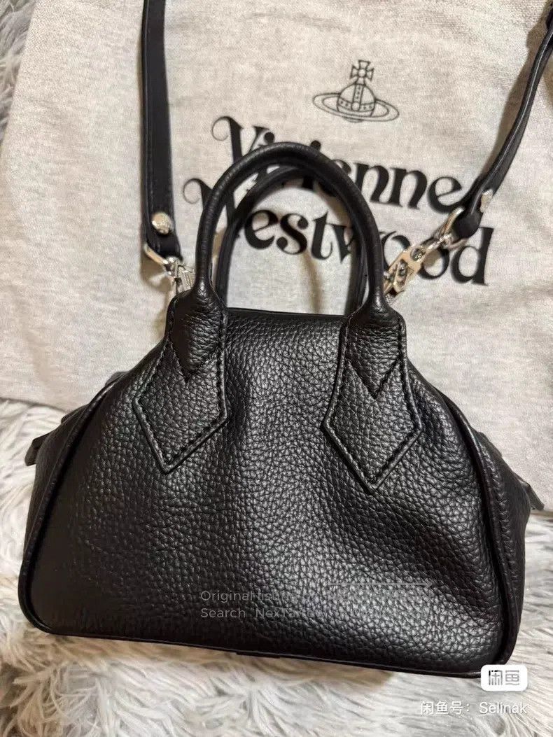 Vivienne Westwood Vivienne Westwood size os Yasmine Bowling Bag Handbag Chain Size ONE SIZE - 5 Thumbnail