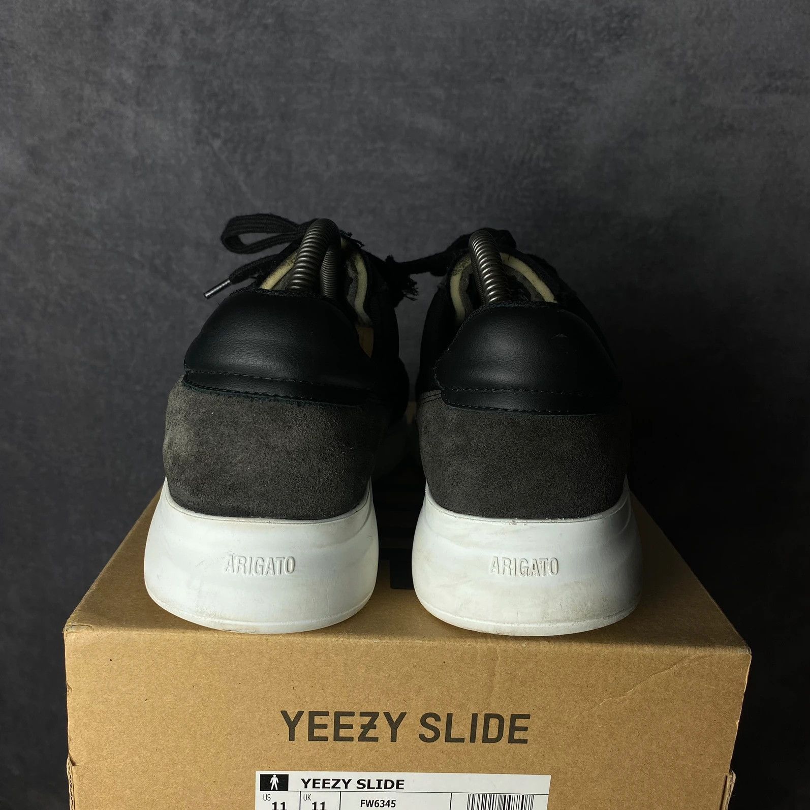 Axel Arigato × Designer Axel Arigato Genesis Vintage Runner black sneakers Size US 9 / EU 42 - 4 Thumbnail