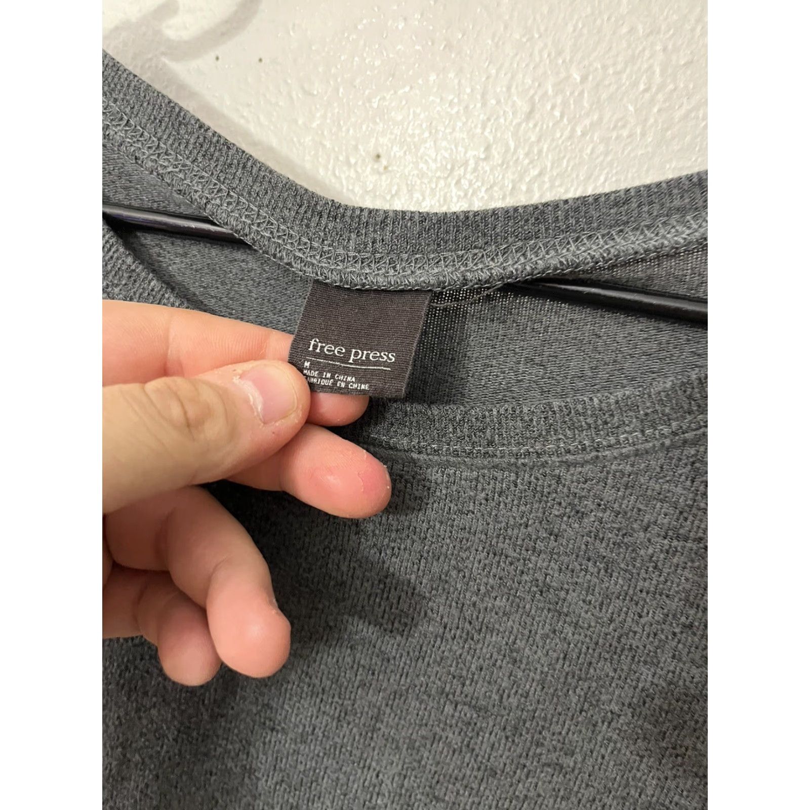 Vintage VINTAGE Free Press Women Gray Crew Long Sleeve T-Shirt M - 90s, Fall, Cotton Rayon Blend, Scoop Neck, Long Sleeve, Women's Shirt, Regular Size Medium Size M / US 6-8 / IT 42-44 - 3 Thumbnail