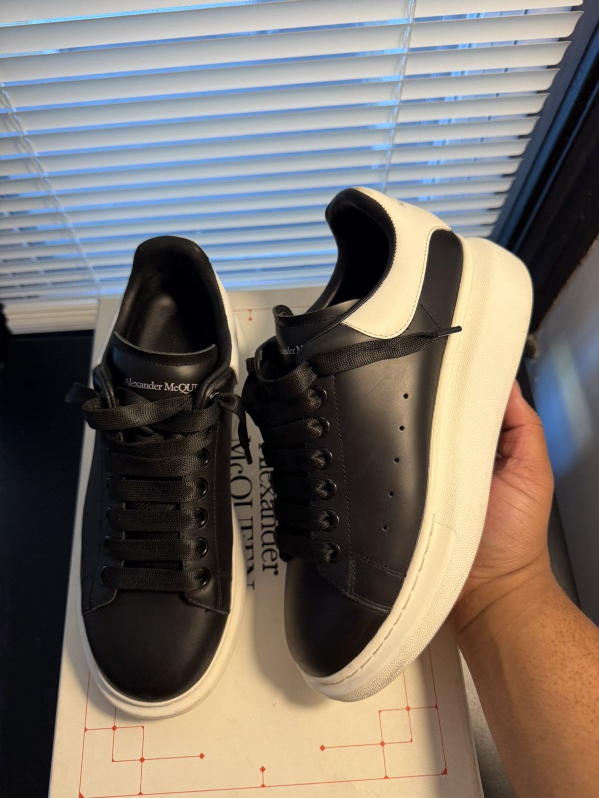 Alexander McQueen Alexander Mcqueen Black Sneakers Size 7 US / 40 EU Size US 7 / EU 40 - 1 Thumbnail